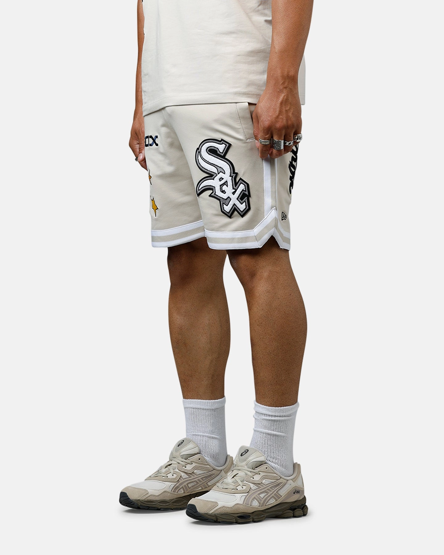 New Era Chicago White Sox 'Logo Select' Summer Shorts Stone Colorfast Treatment