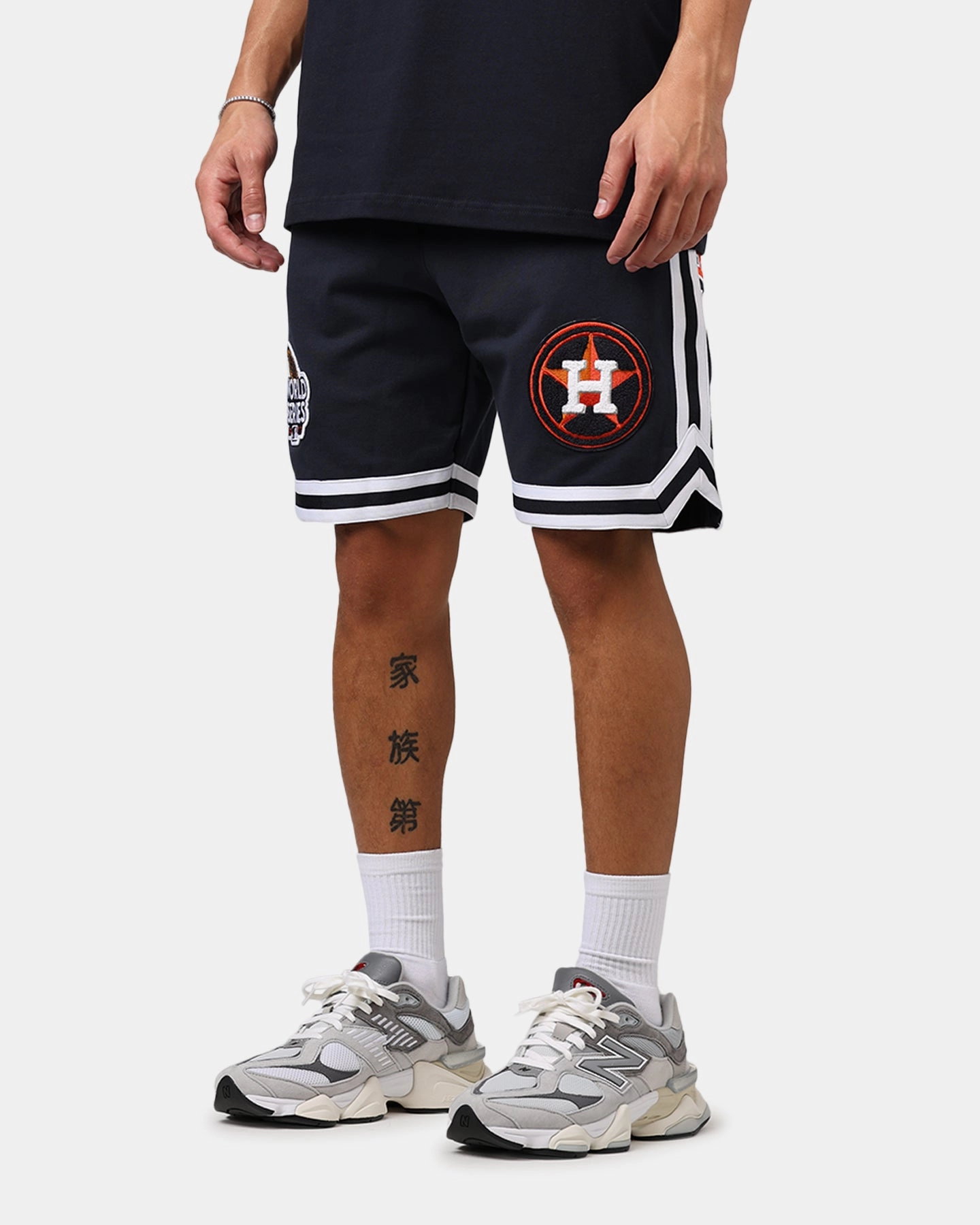 Vented Hem Details New Era Houston Astros 'Logo Select Official Team Colors' Shorts OTC