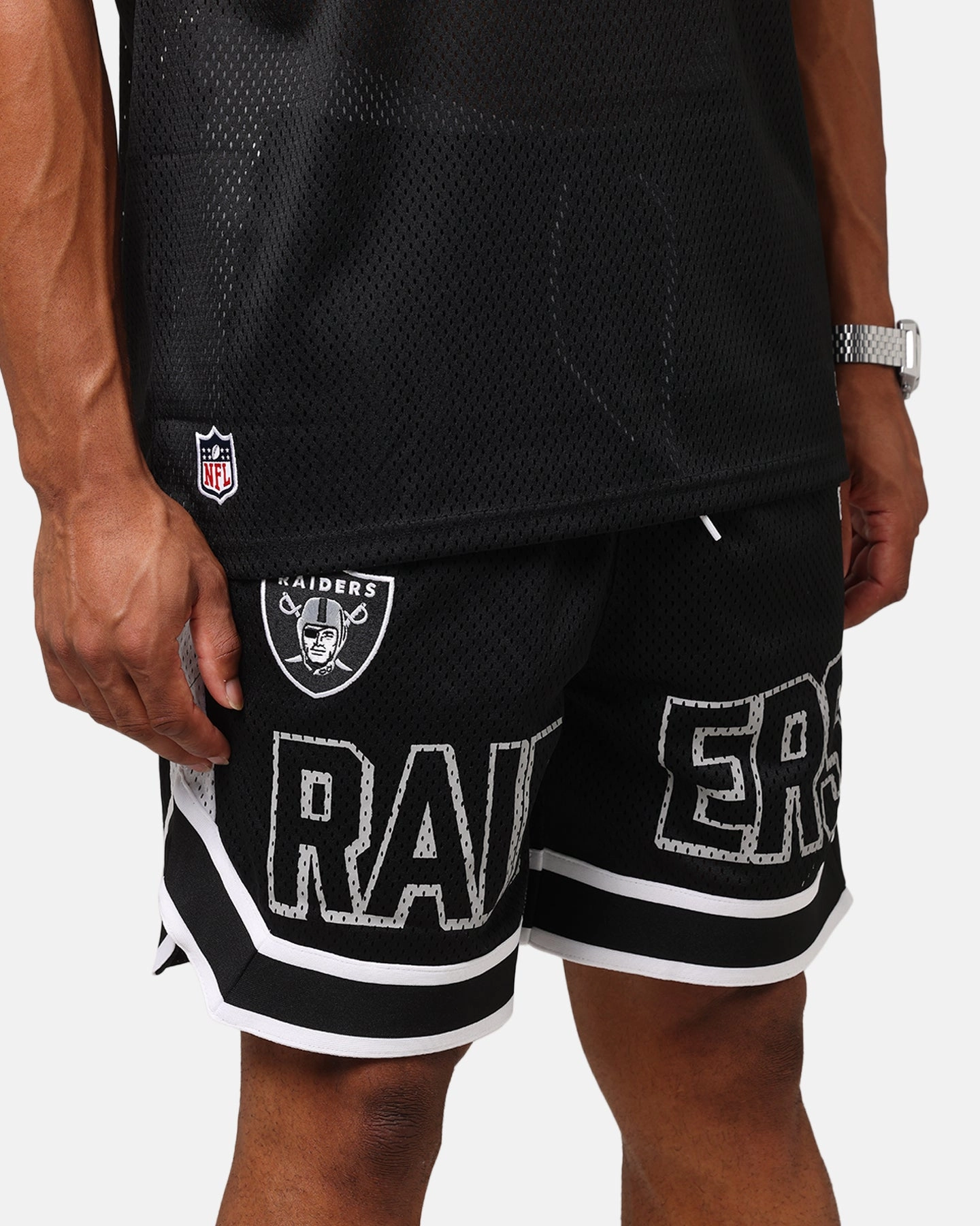 striped shorts New Era Las Vegas Raiders NFL Graphic Shorts Black