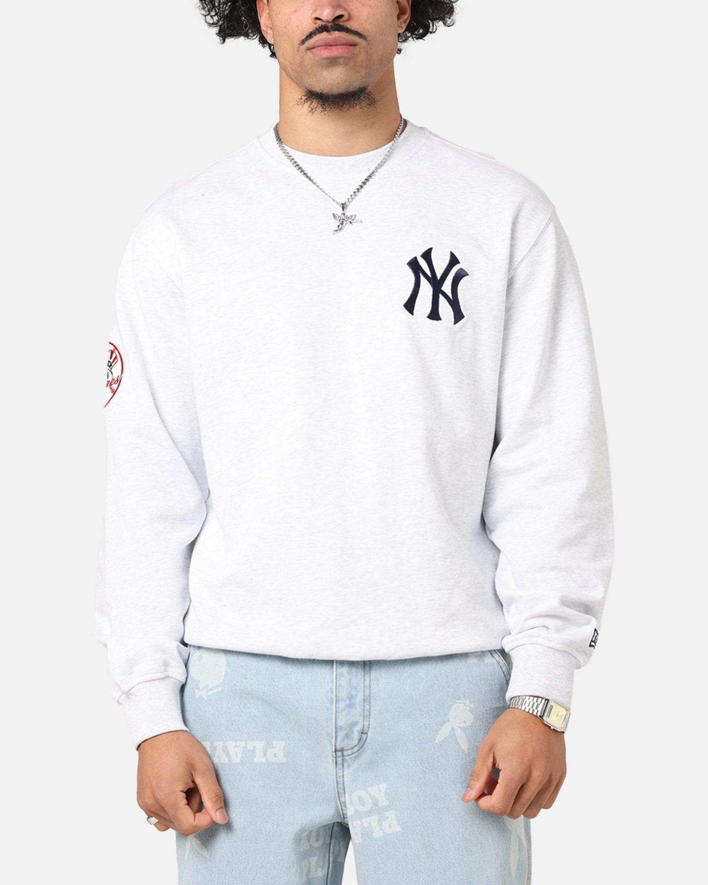 New Era New York Yankees MLB Team Logo Crewneck Grey Flexible Collar Opening Classic Knit