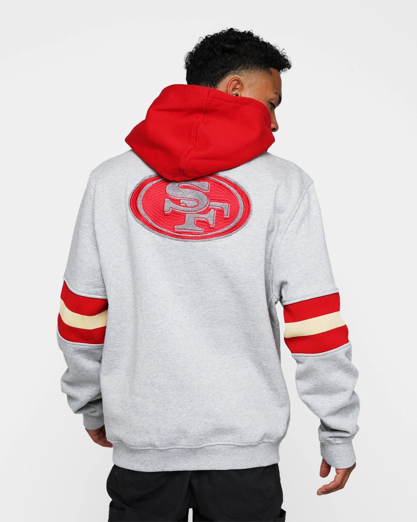 All Weather Versatility New Era San Francisco 49ers Hoodie Grey