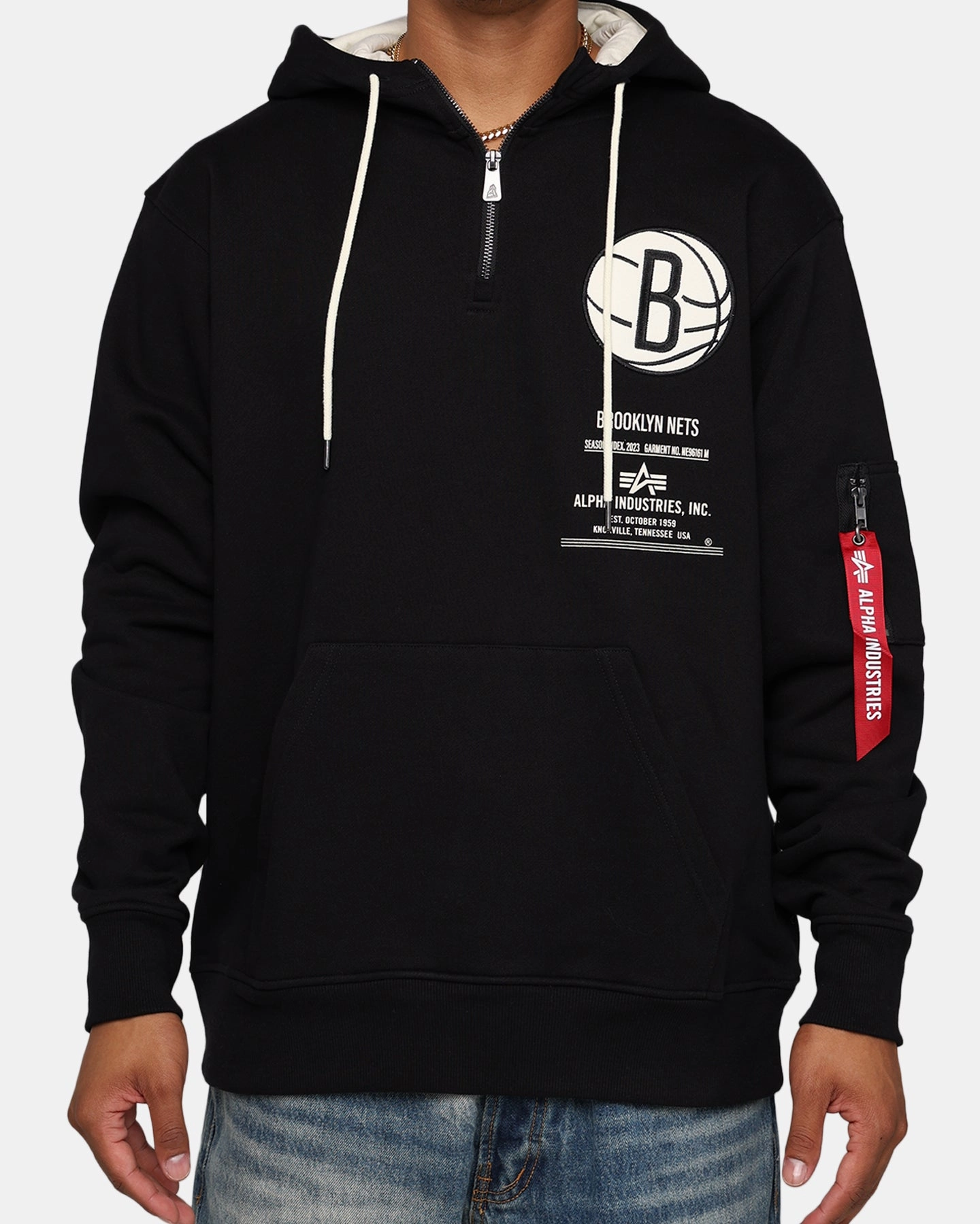 Airflow channels Clock New Era X Alpha Industries Brooklyn Nets Zipper Hoodie Black