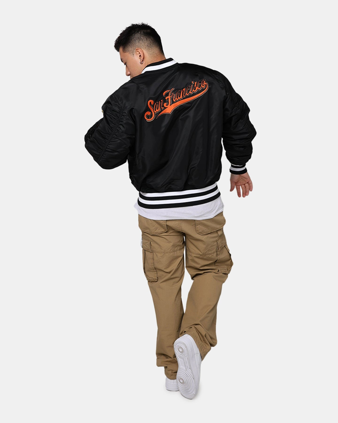 New Era X Alpha Series X MLB San Francisco Giants MA-1 Bomber Jacket Black Heavy Duty Hardware Light Function