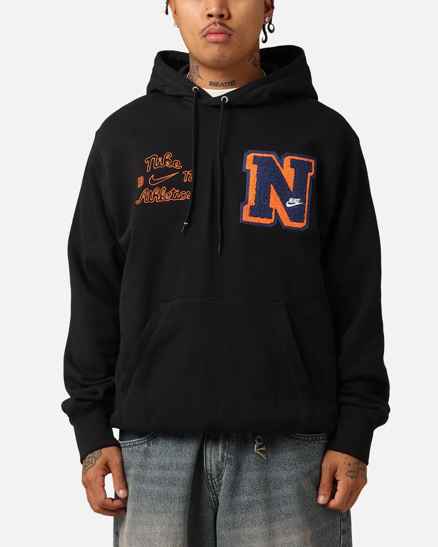 Nike Sportswear Club Essential Hoodie Black Silicone Grip Trim