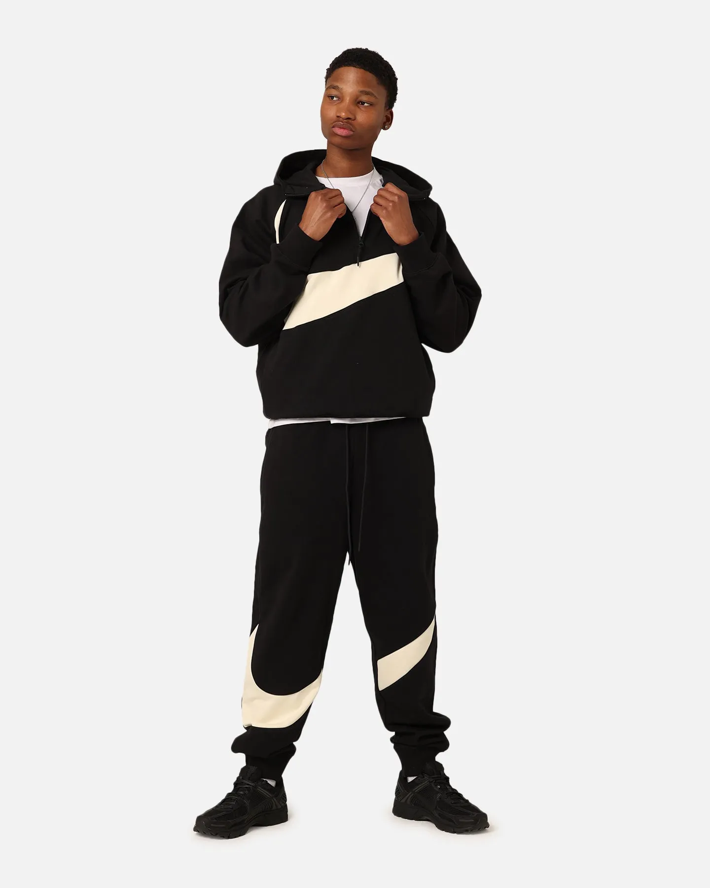 Halloween costume Criticism Nike Swoosh Fleece Half-Zip Hoodie Black/Coconut Milk