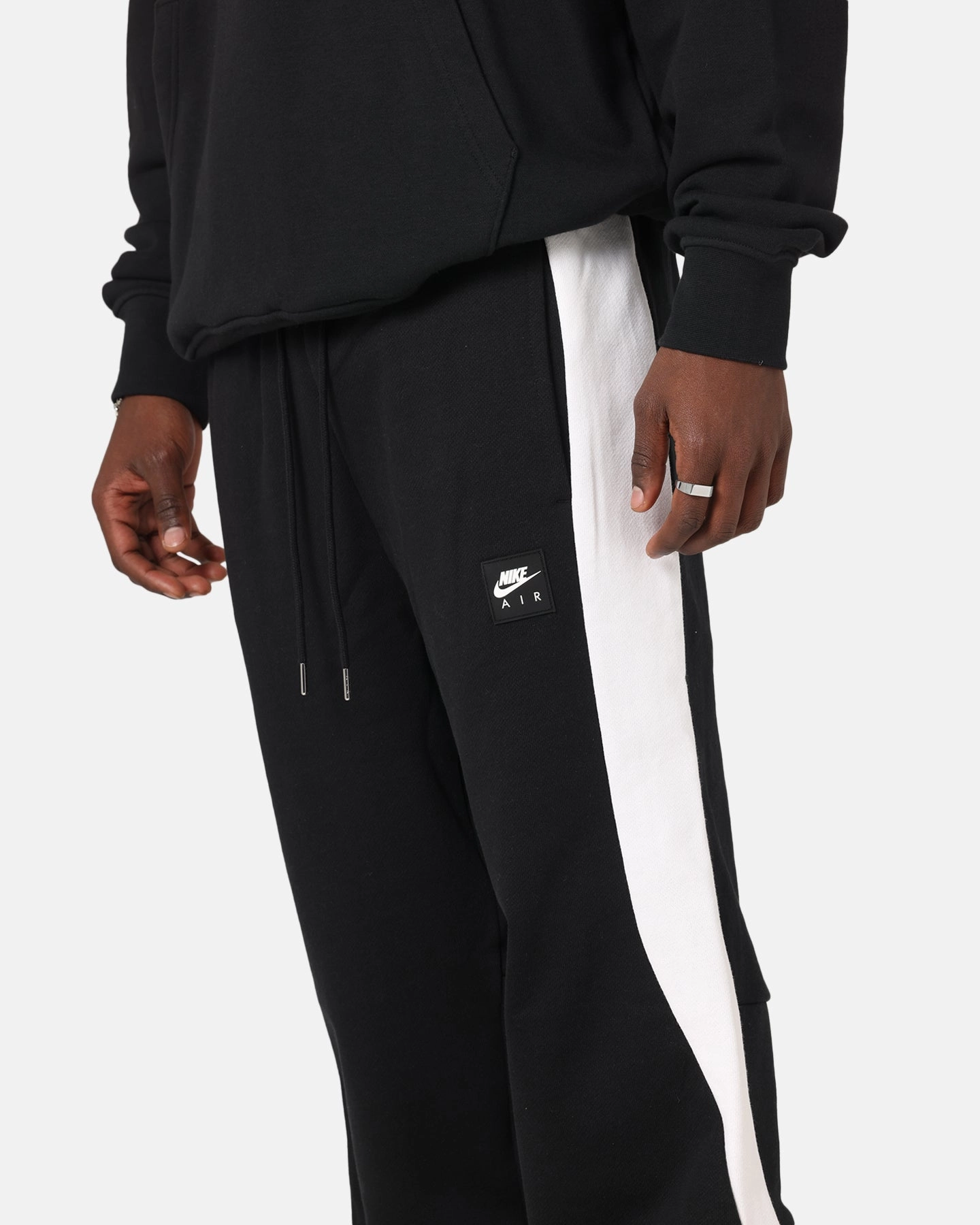 Stretch Motion Nike Air Fleece Joggers Black/White/Black