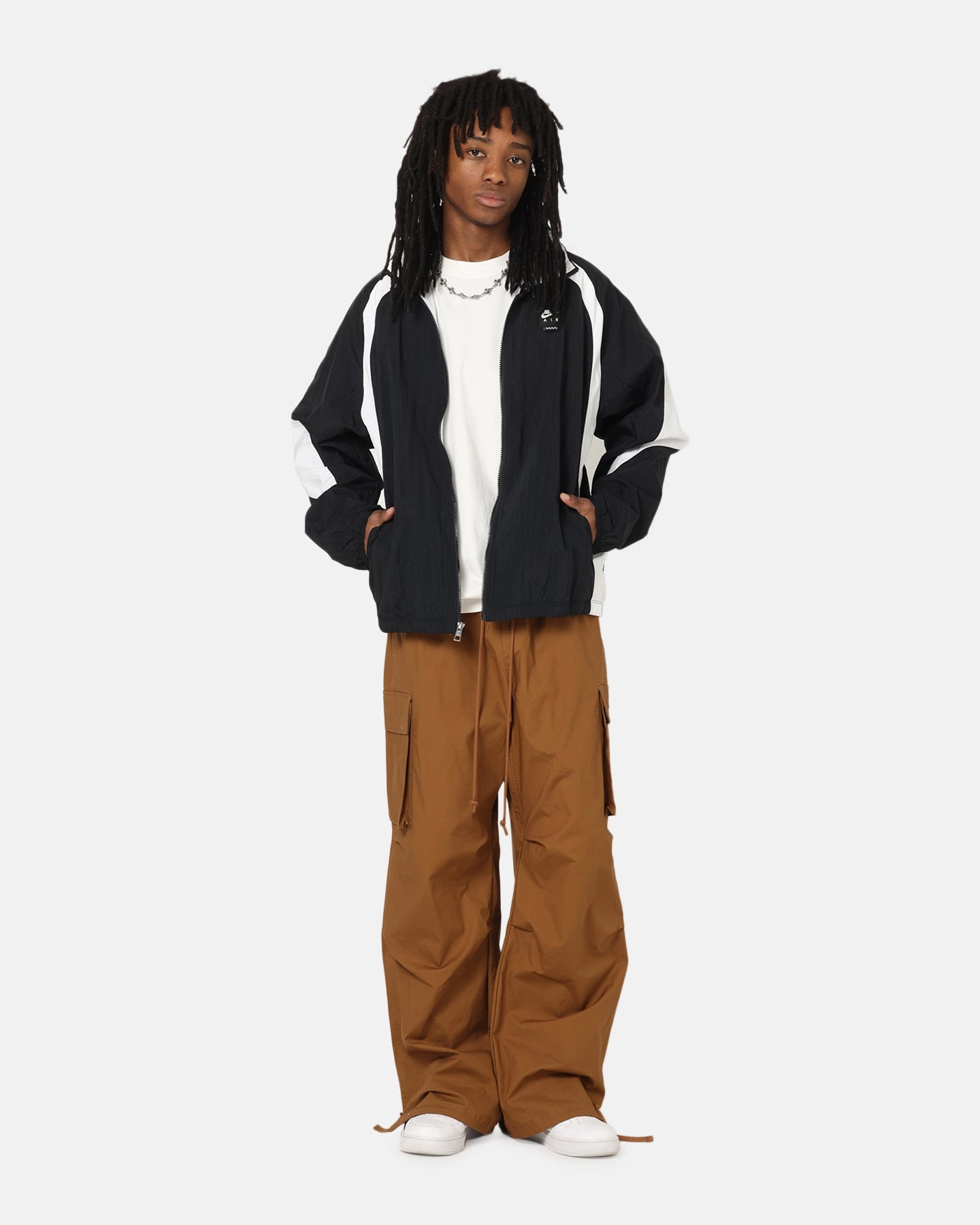 Nike Air Woven Track Jacket Black/White/Black waterproof Articulated Elbows