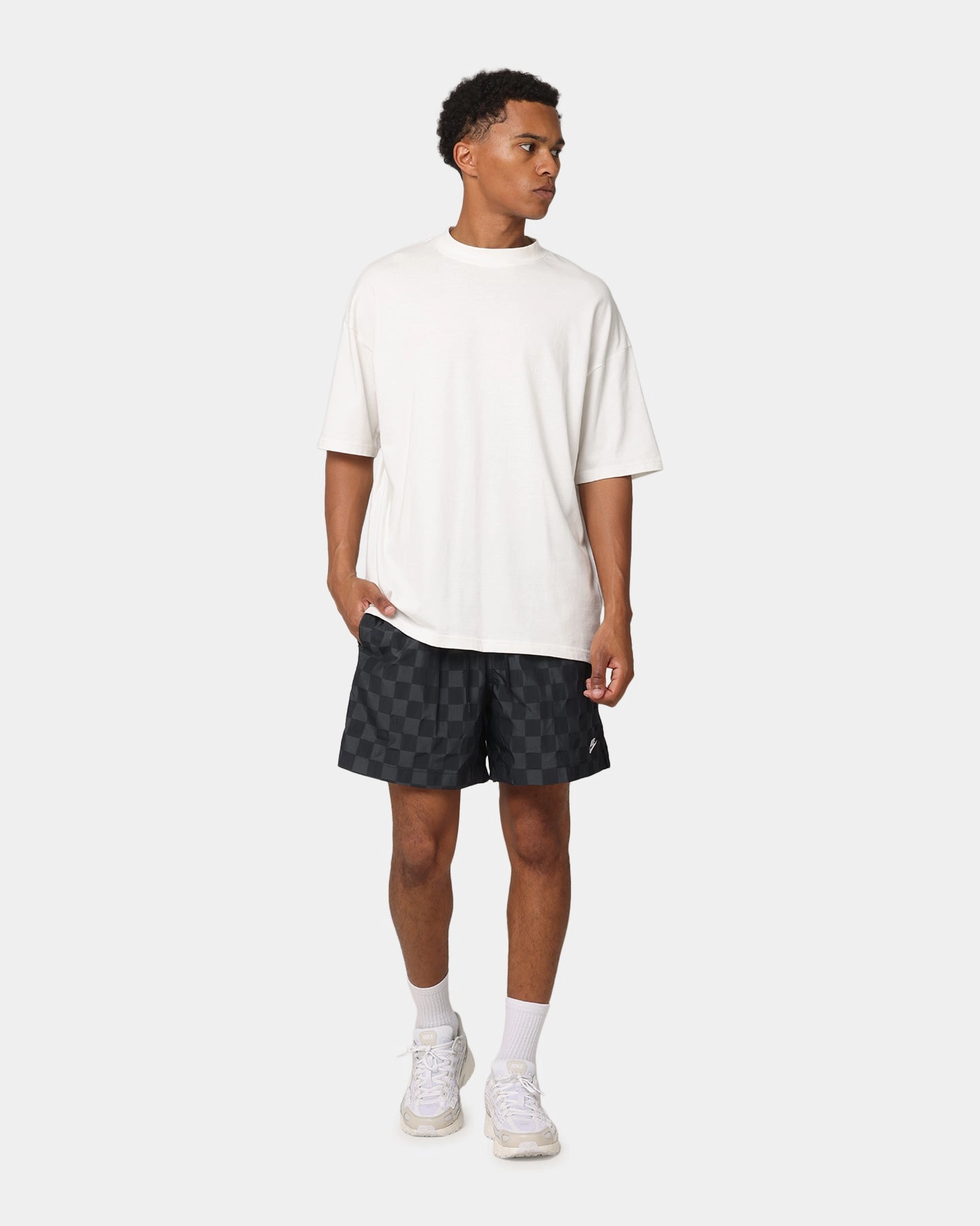 Adjustable Waistband Nike Club Flow Shorts Black