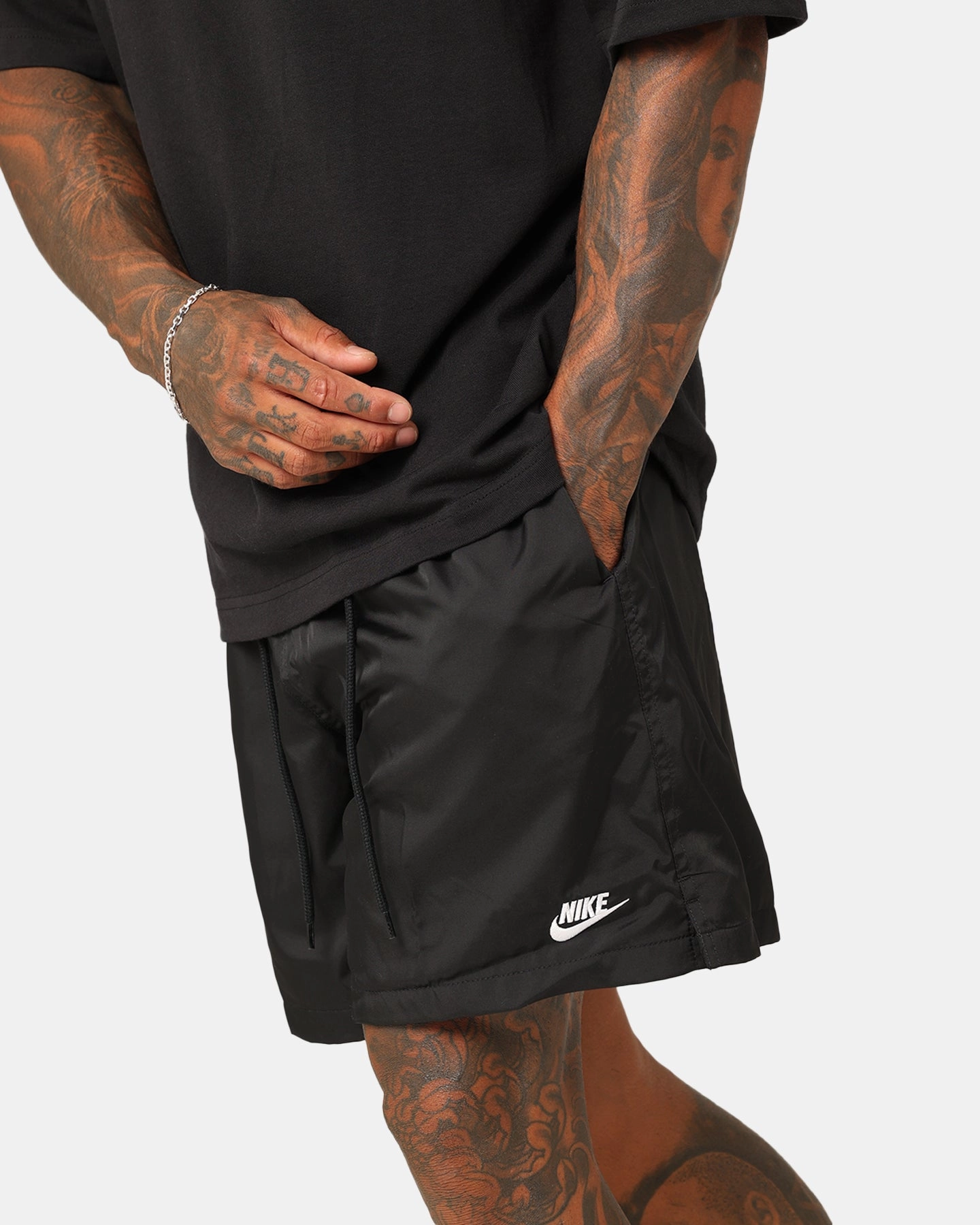 Low-waisted ethnic style Nike Club Flow Shorts Black/White
