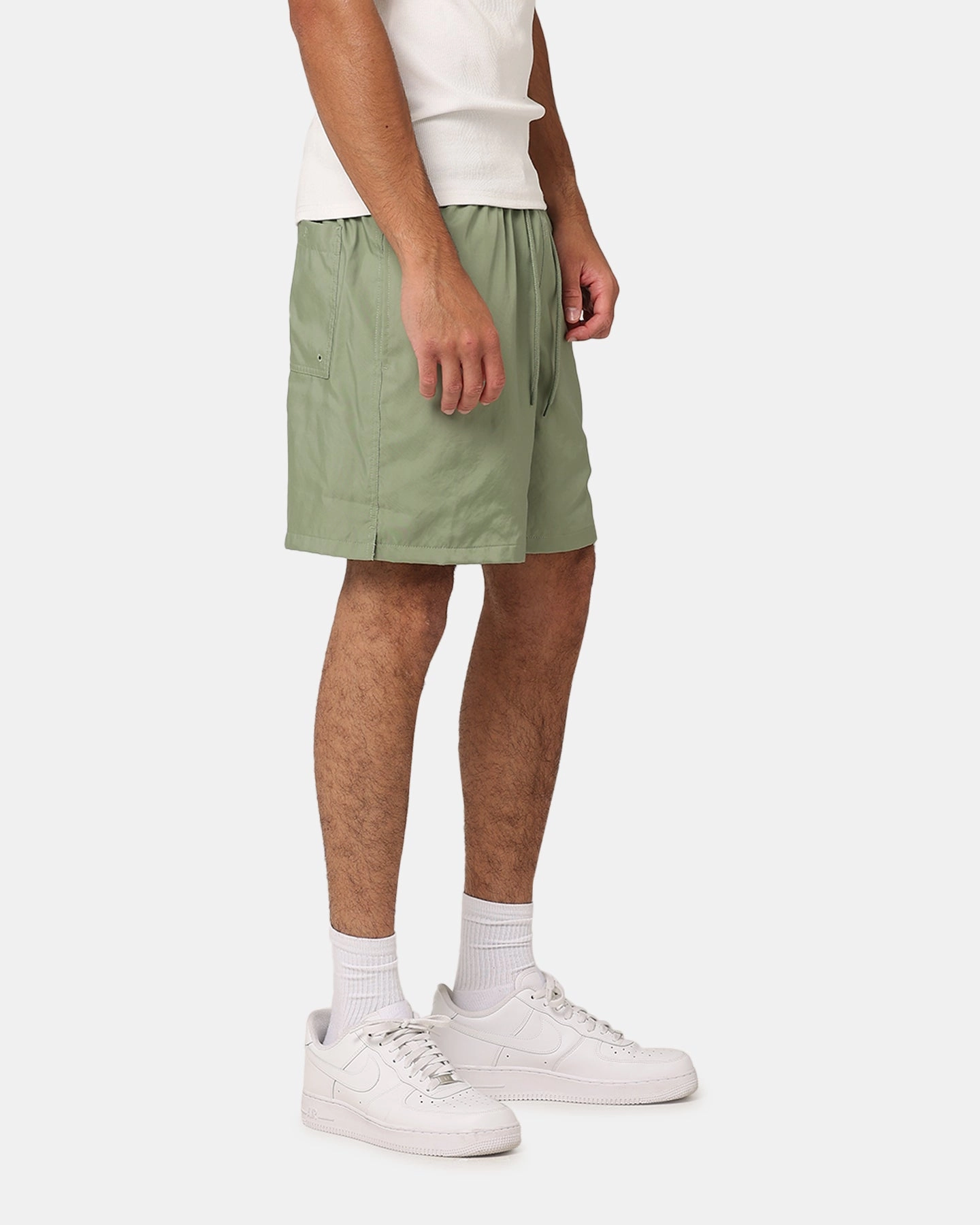 kids' style Nike Club Flow Shorts Oil Green/White