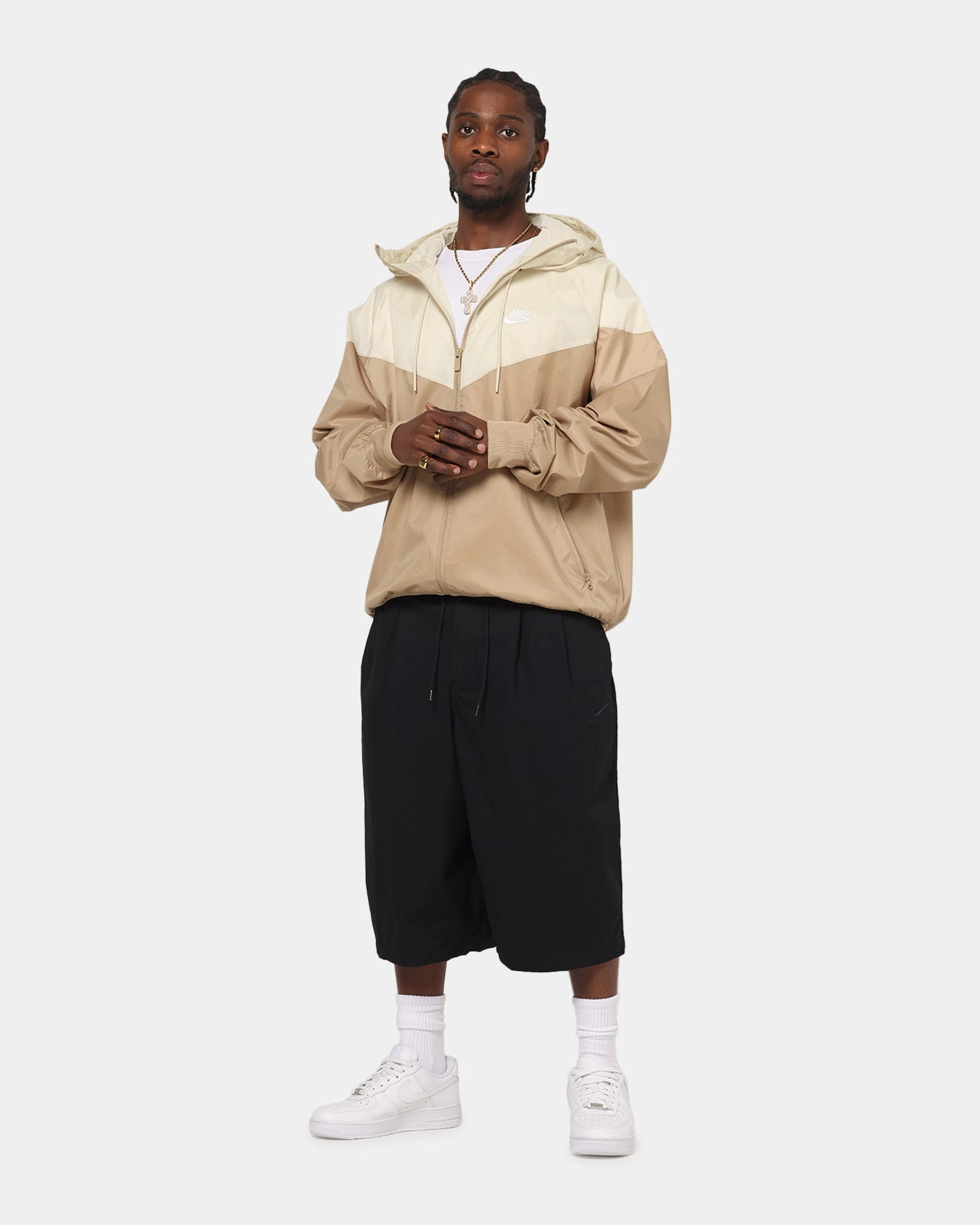 No Iron Quick Conversion Hem Nike Club Sheoul Oversized Shorts Black/Black