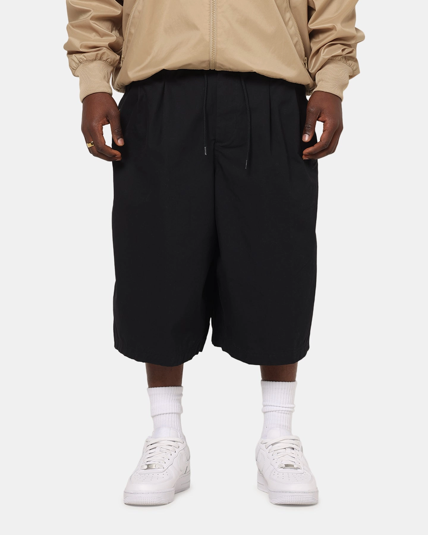 Nike Club Sheoul Oversized Shorts Black/Black Cozy Design