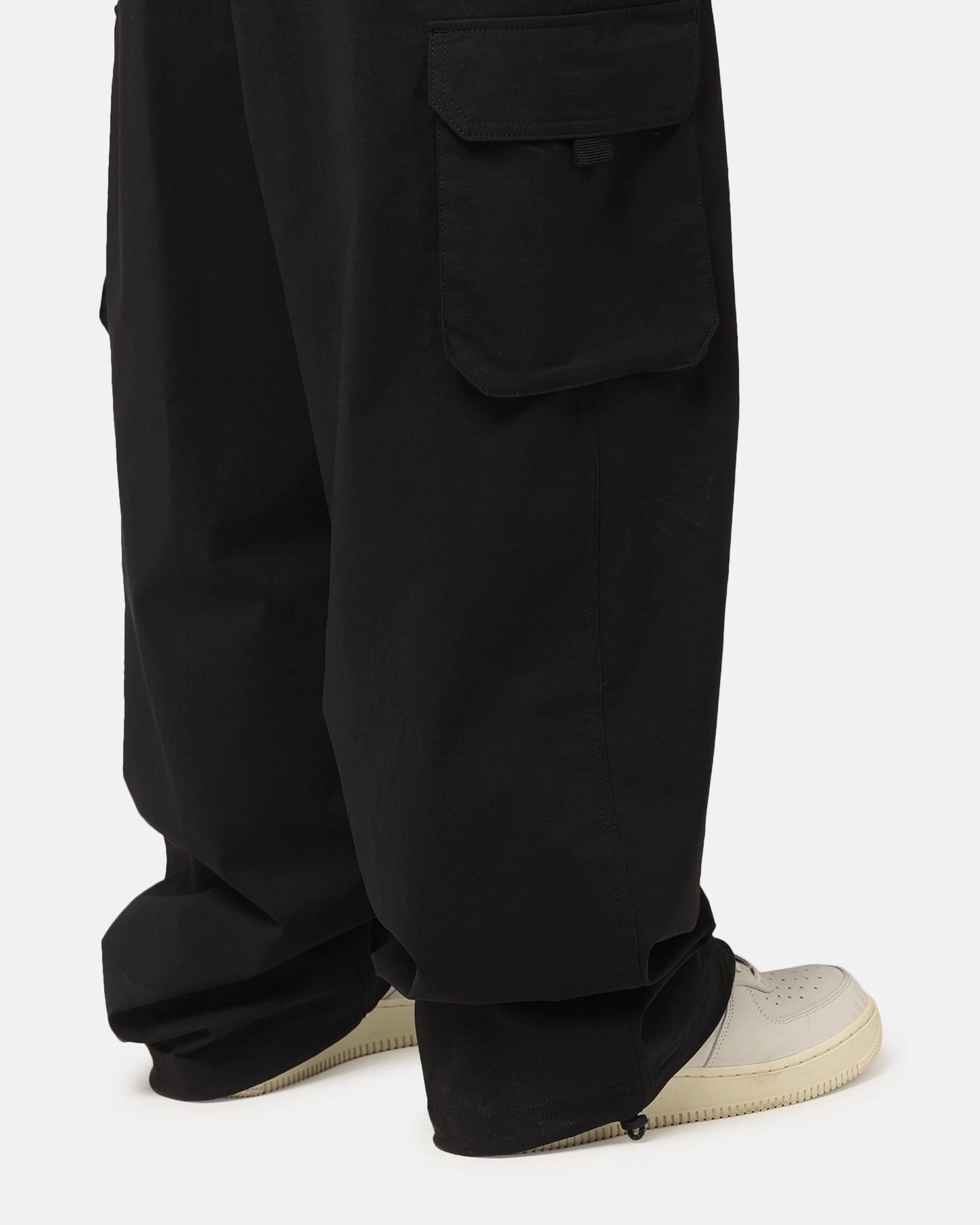 Classic Vibe Designer Style Nike Kearny Cargo Pants Black/White
