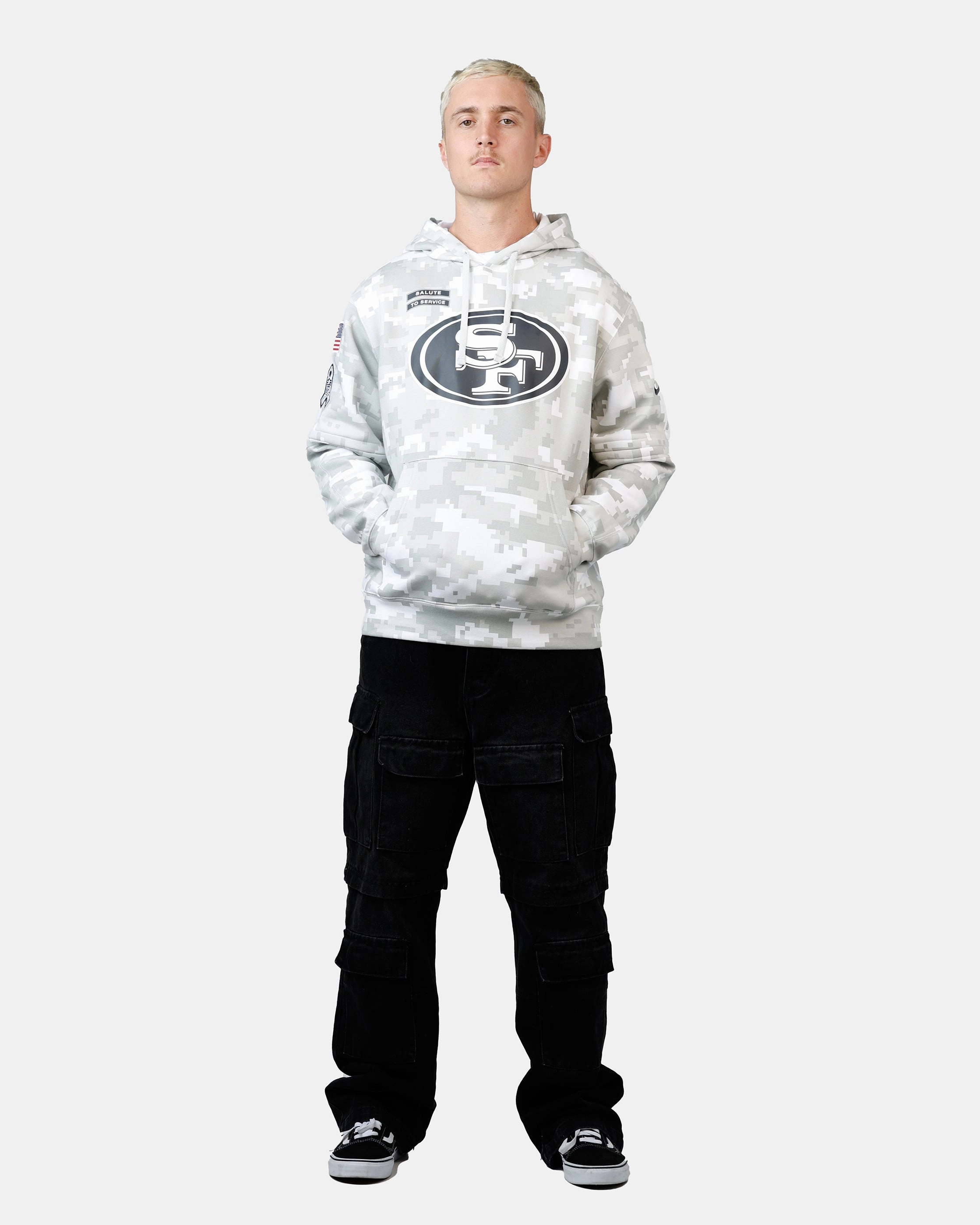 Nike San Francisco 49ers Salute to Service Hoodie Camouflage photographers sunny - day look