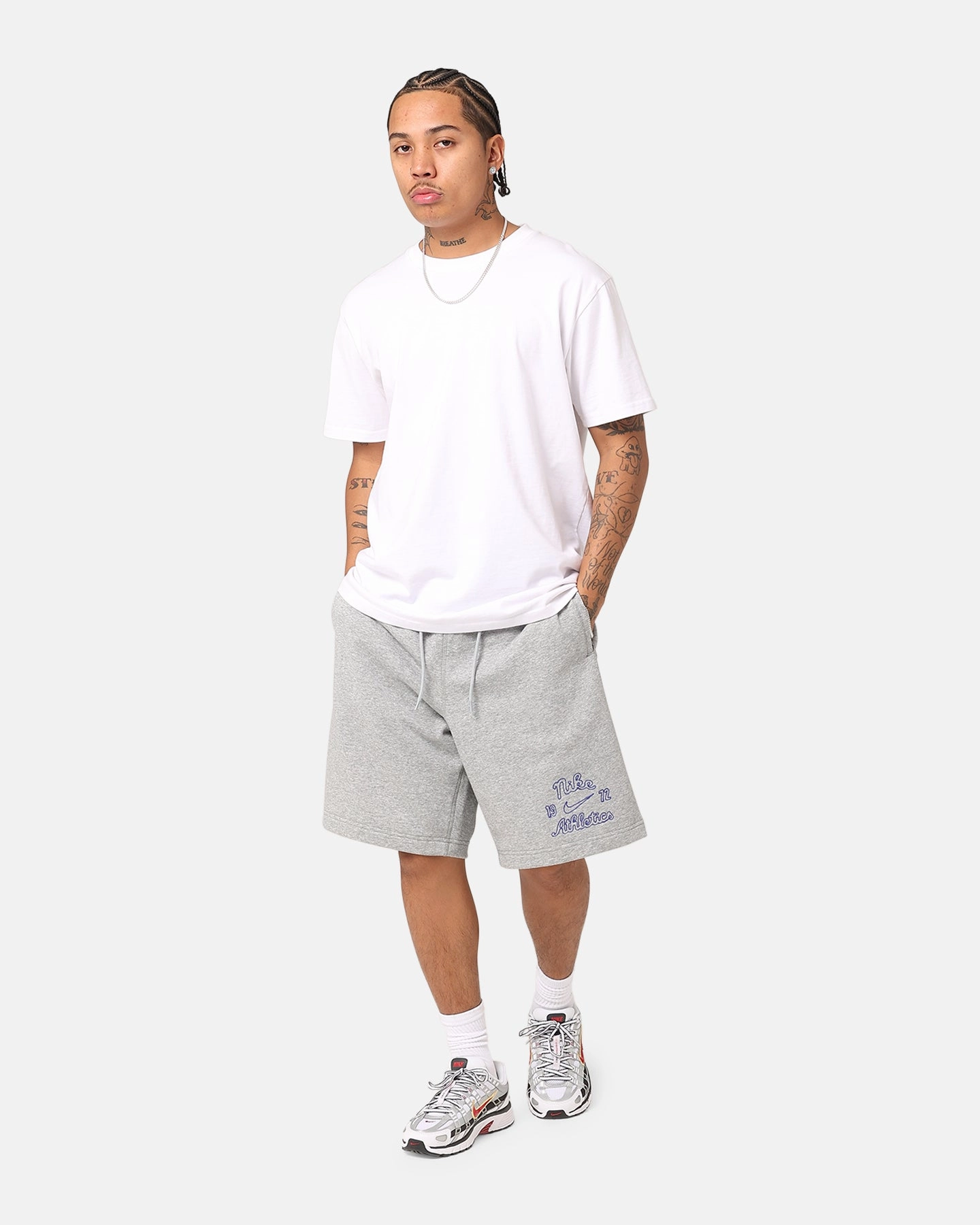 Nike Sportswear Club Essential French Terry Shorts Dark Grey Heather Stretchy Hemline dancewear