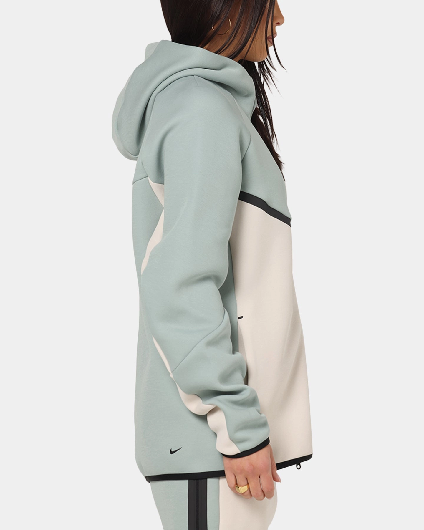 Nike Sportswear Tech Fleece Windrunner Jacket Dusty Sage Thermal Insulation