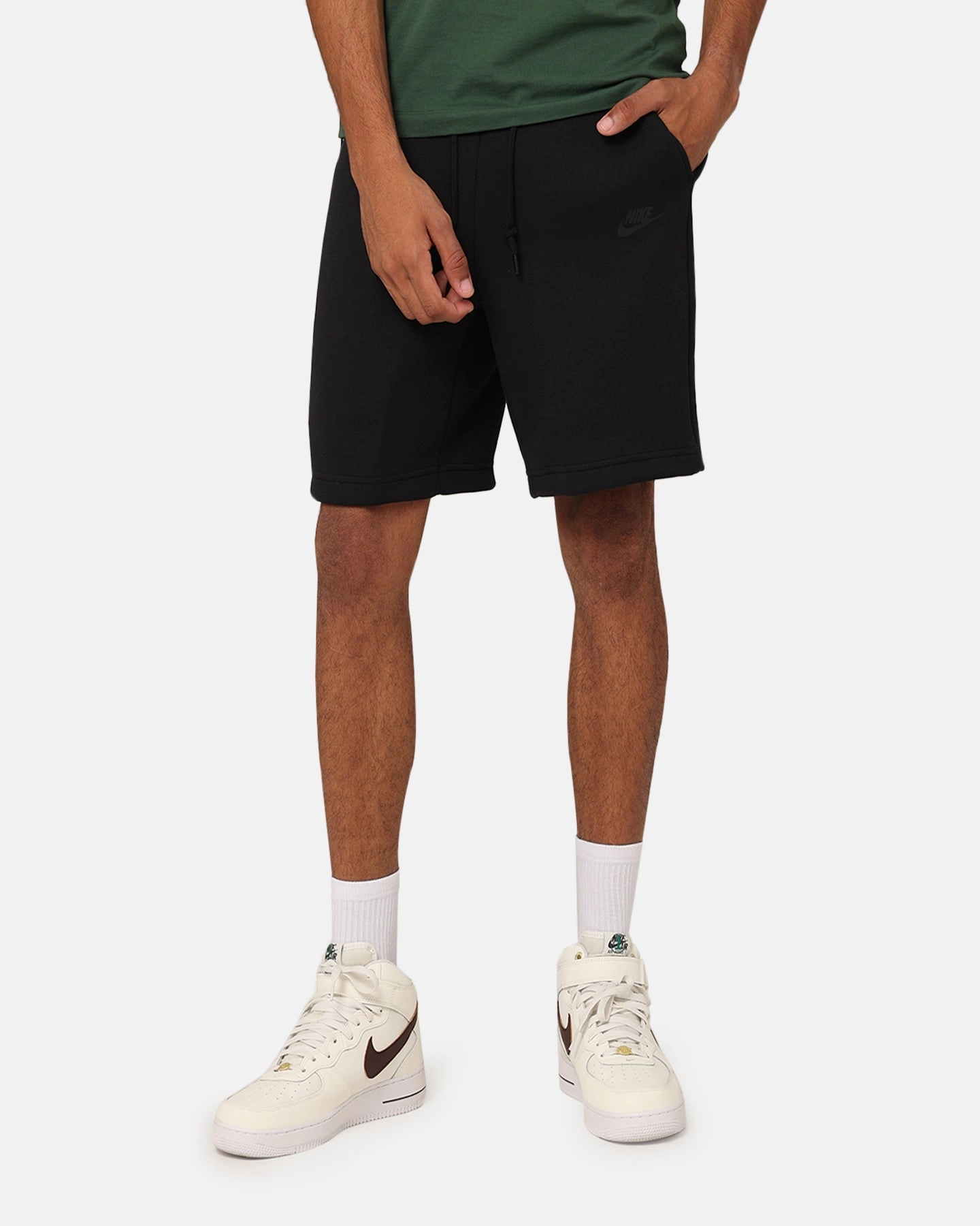Daily Layer Move Easy Nike Tech Fleece Shorts Black