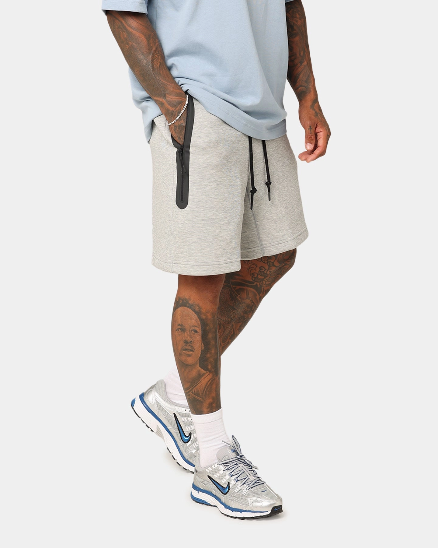 Nike Tech Fleece Shorts Dark Grey Heather Beach Vibes Comfort waistband