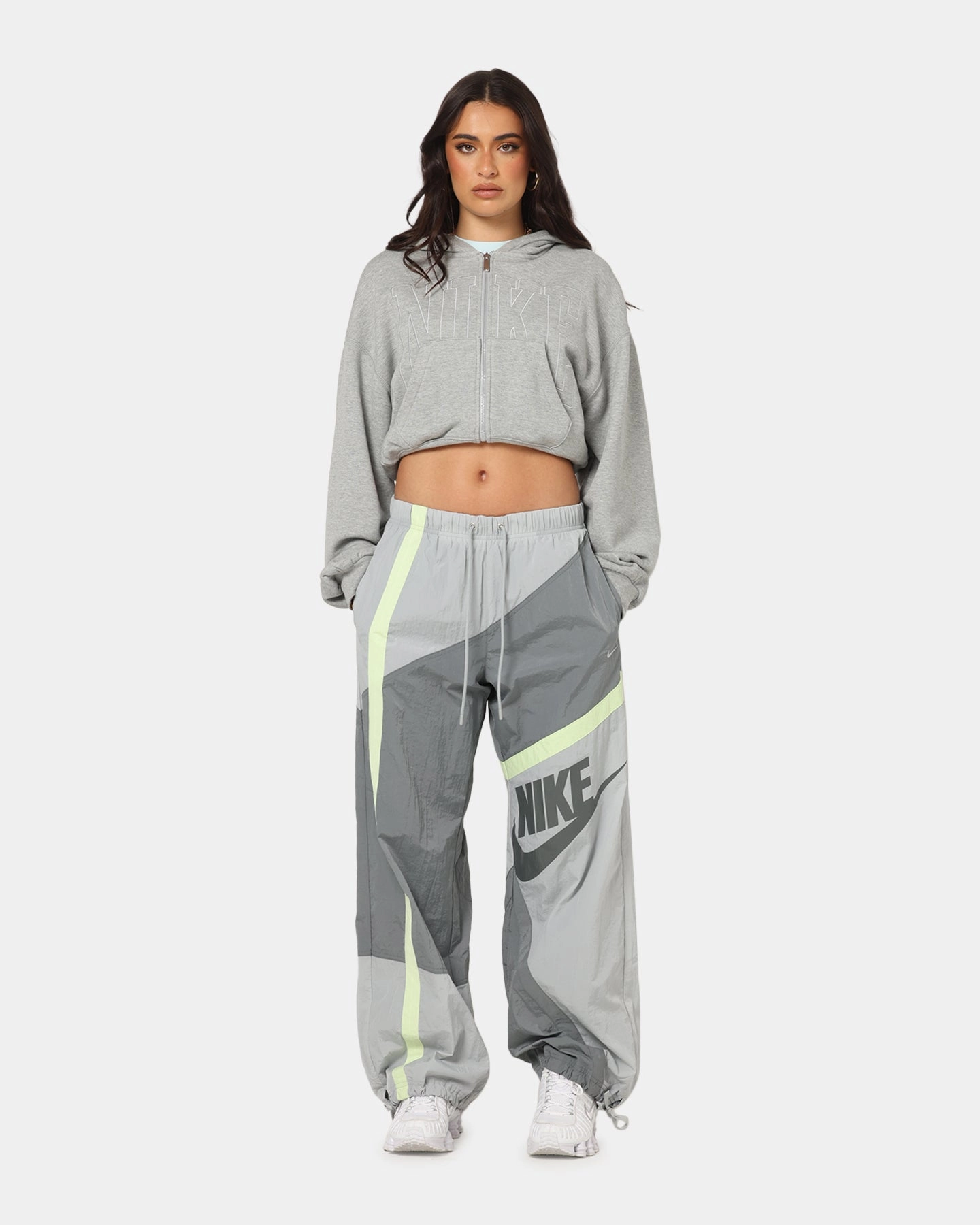 informal gathering Durable Yarn Nike Women's Sportswear Full-Zip Cropped French Terry Hoodie Grey
