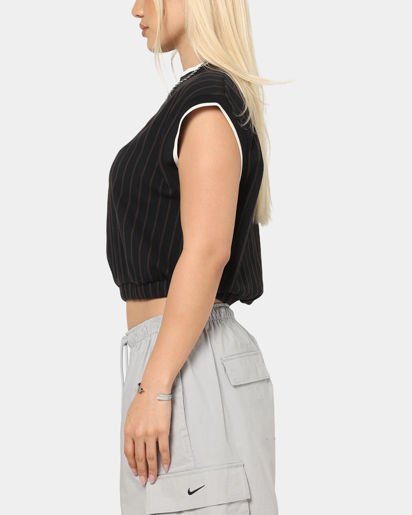 Road Trip Nike Women's Sportswear Loose Knit Tank Brown/Black