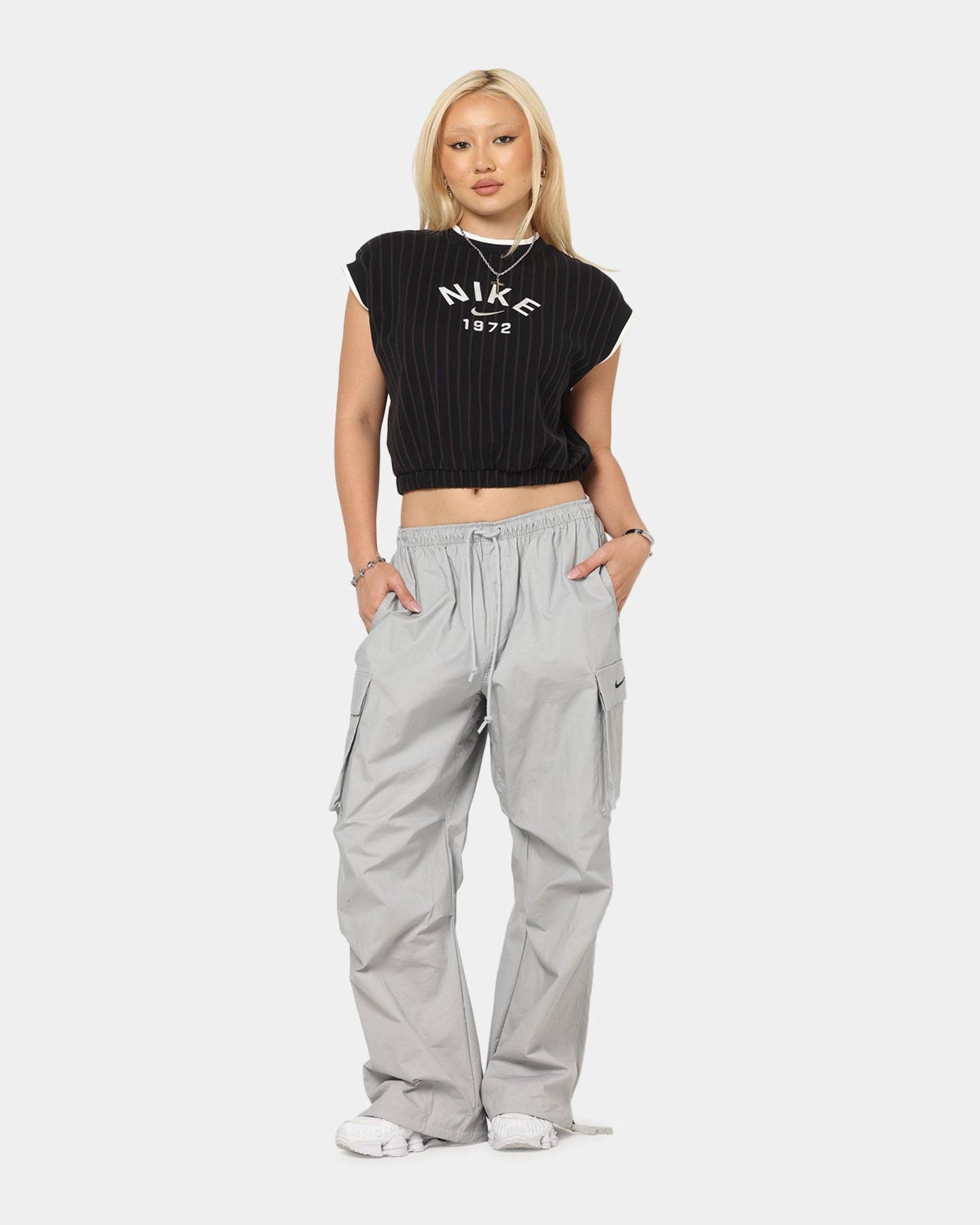 Promise Office Nike Women's Sportswear Loose Knit Tank Brown/Black