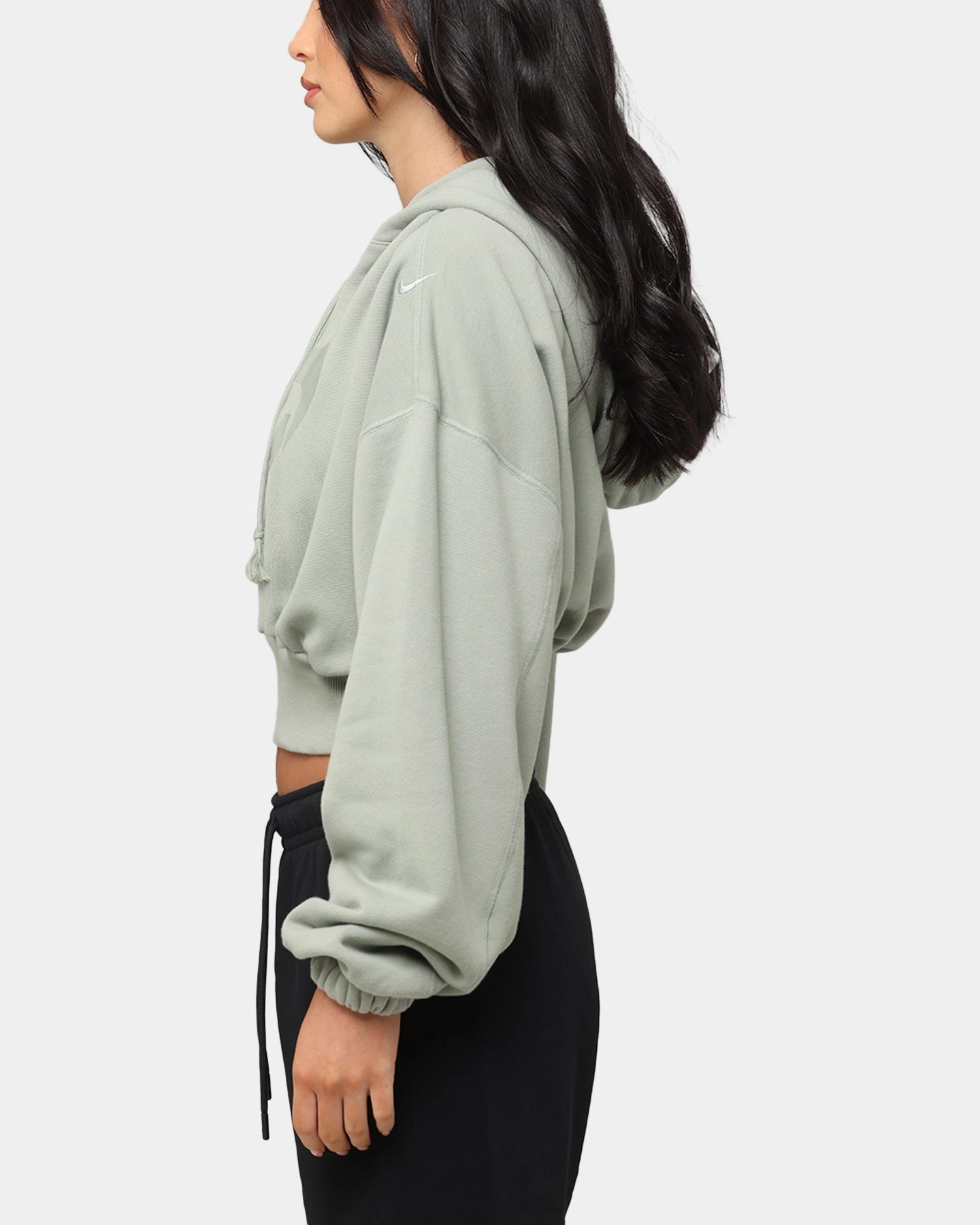 Nike Women's Sportswear Oversized Cropped Fleece Pullover Hoodie Jade Horizon Urban Detail Zippered Pockets