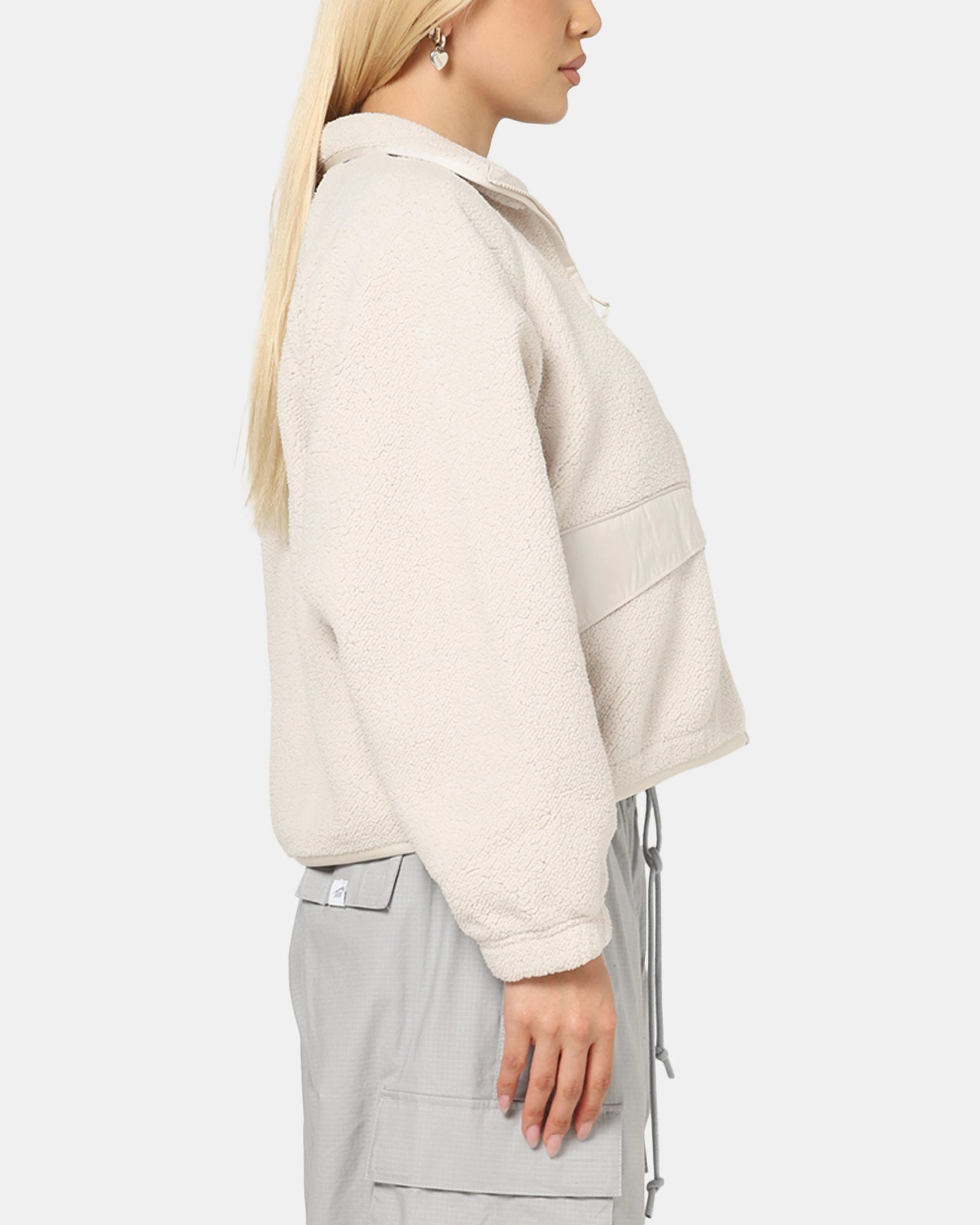 Nike Women's Sportswear Sherpa Jacket Lt Orewood Brown Versatile Protection