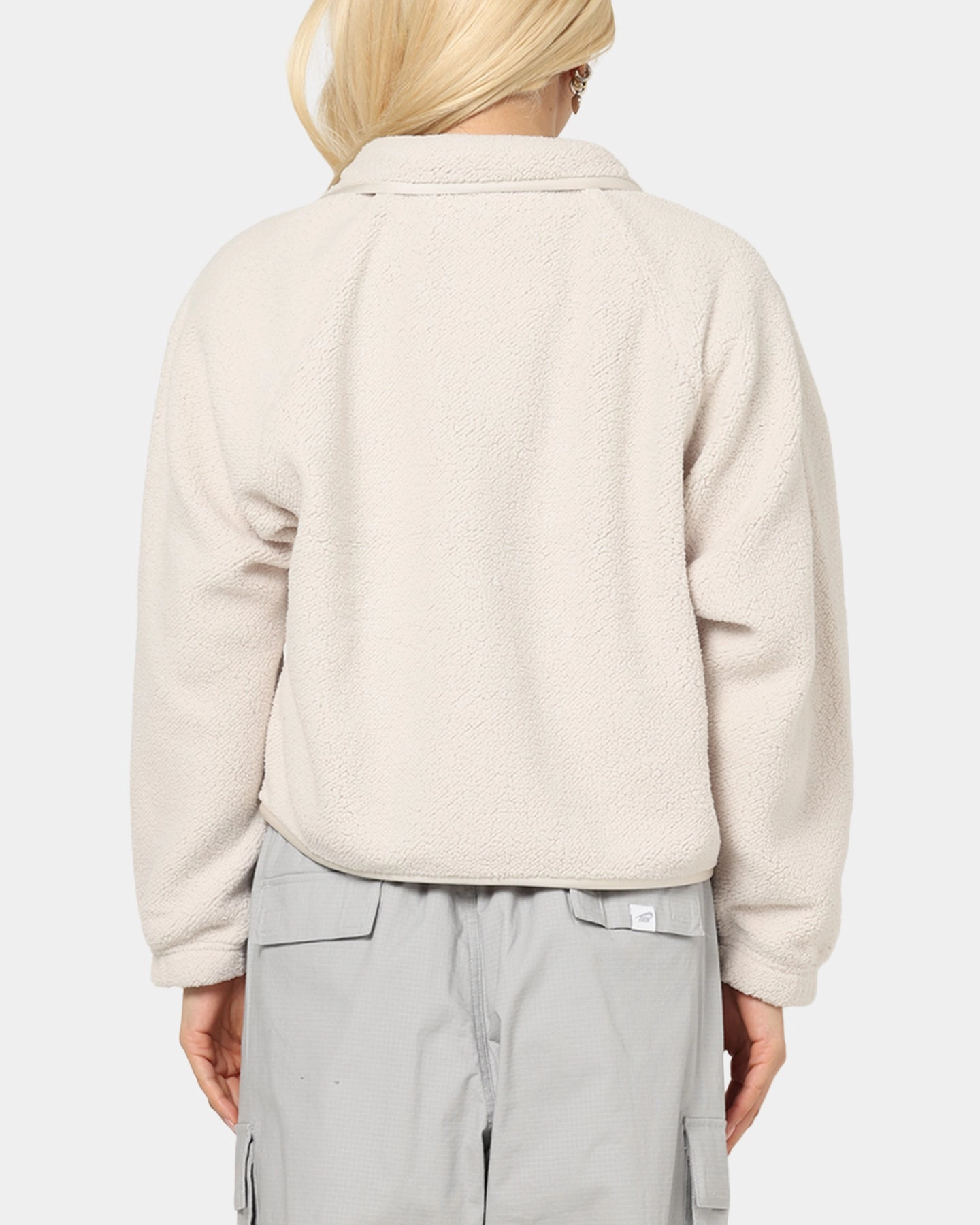 Vintage Style Minimal Look Nike Women's Sportswear Sherpa Jacket Lt Orewood Brown