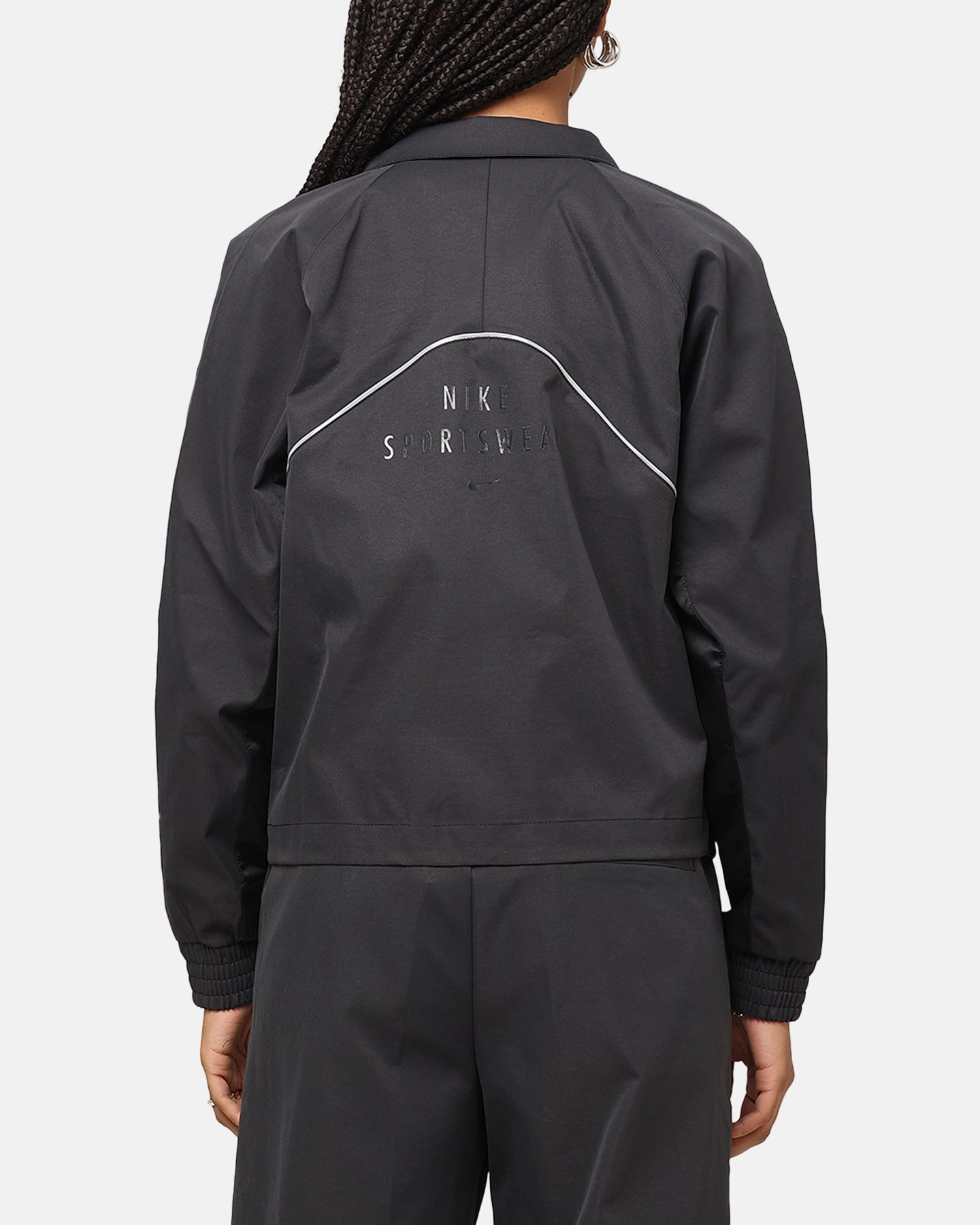 Nike Women's Sportswear Woven Full Zip Jacket Black/Black Trail Use concert - goers