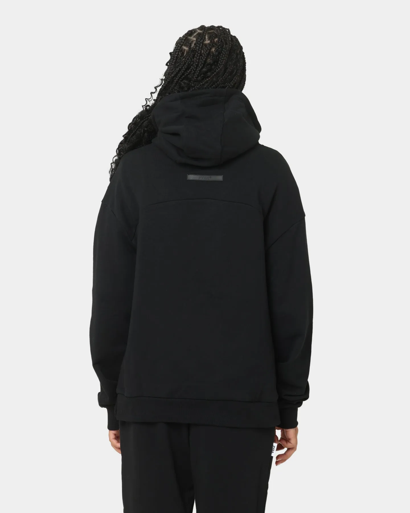 PYRA Women's TM Standard Hoodie Black Hot Protective Layer