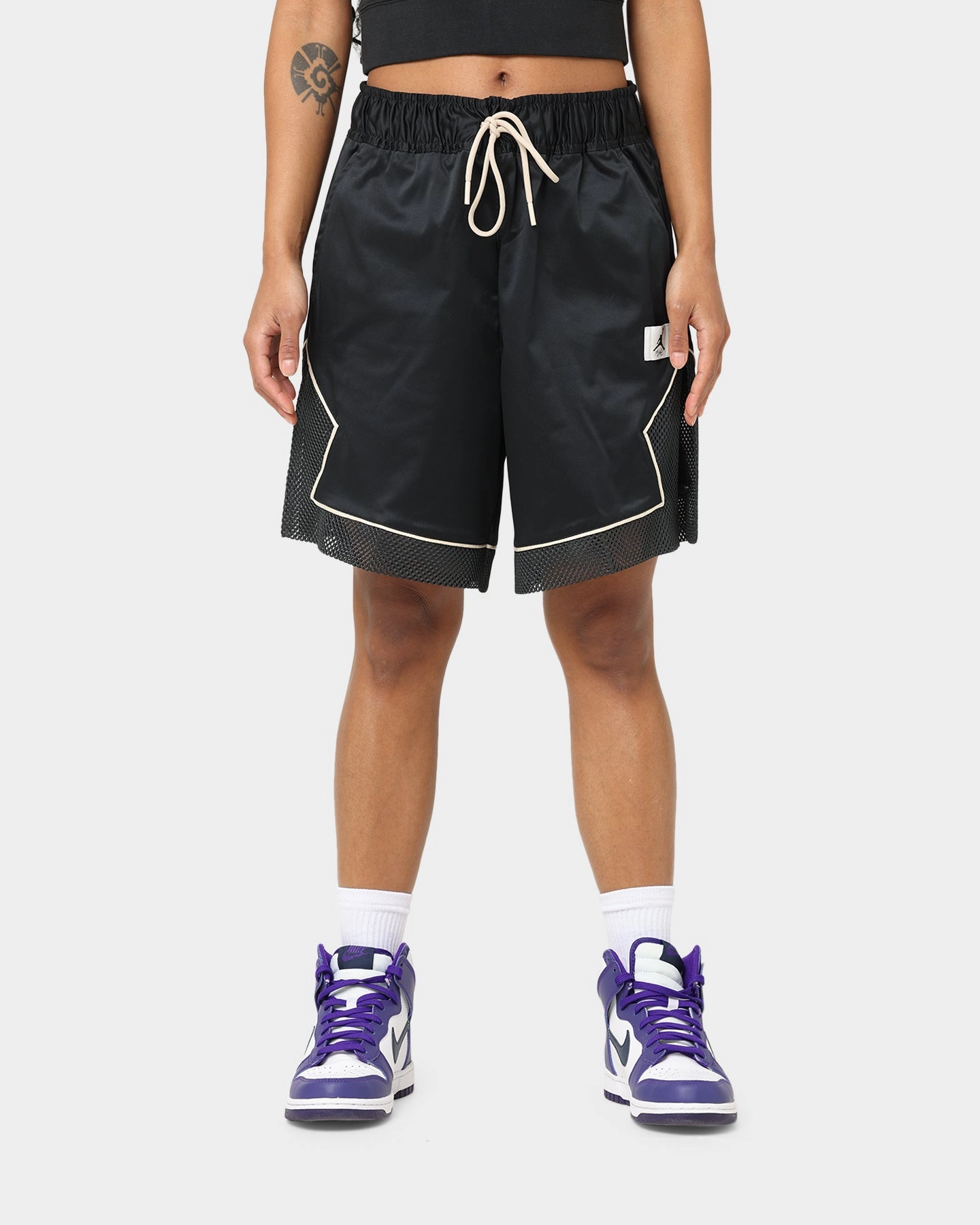 Clean Aesthetic Jordan Women's Essential Diamond Shorts Black/Dark Smoke Grey/Sanddrift