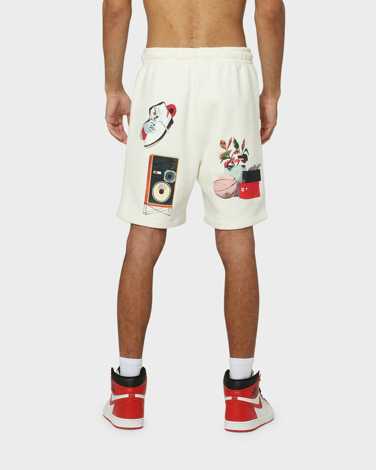 Wrinkle Resistant Material Ultra Breathable Jordan Flight Artist Series Fleece Shorts Sail/Black/University Red