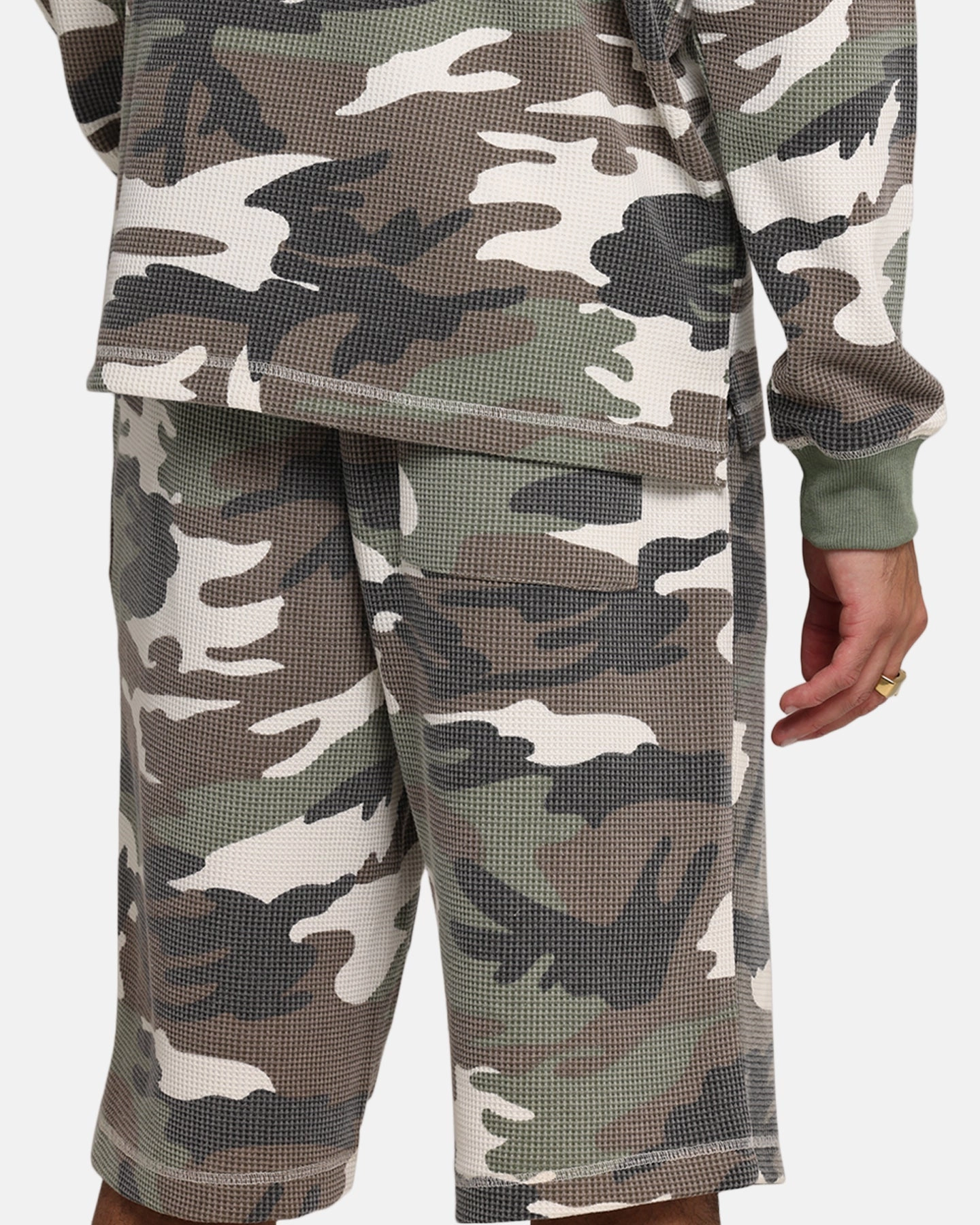 Effortless Wear formal shorts XXIII Printed Thermal Shorts Camo