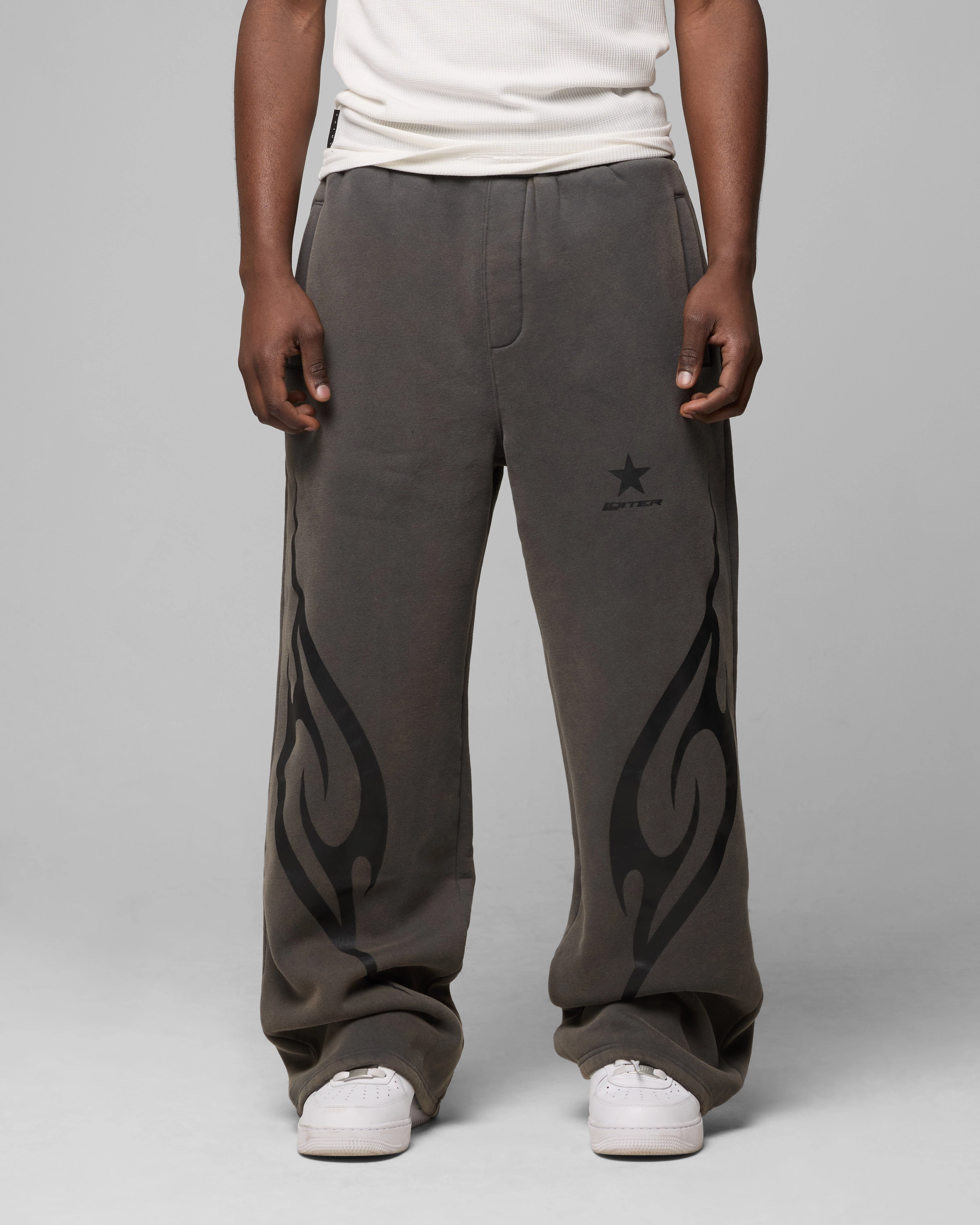 Fashion Stretch Loiter Cyber Sweat Pants Charcoal
