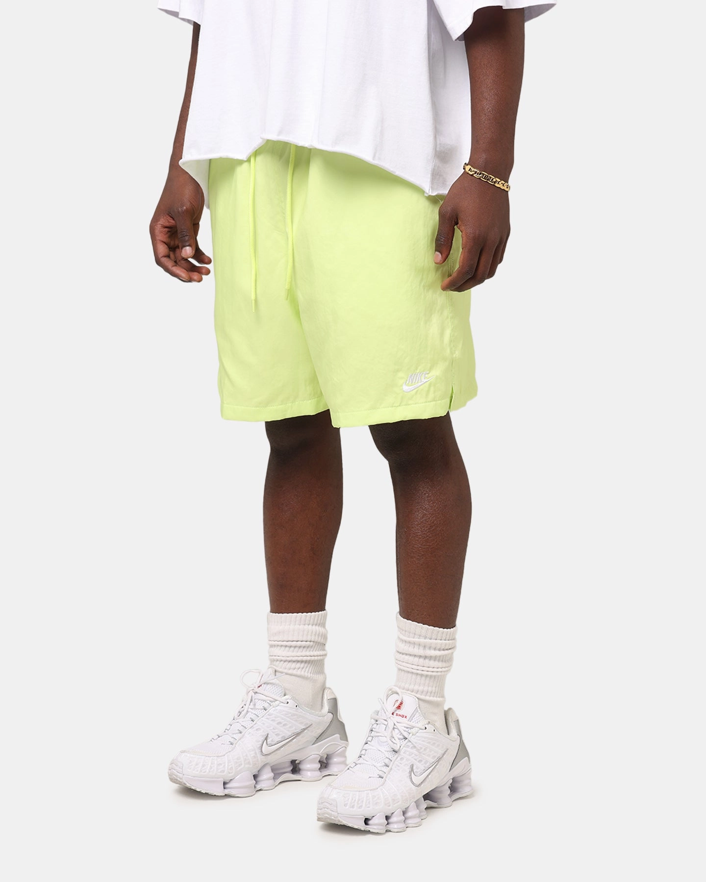 Nike Club Flow Shorts Lemon Dynamic Flex Zones