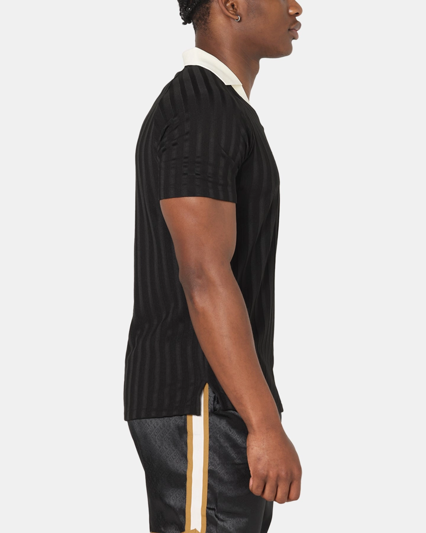 Sik Silk Polo T-Shirt Black NonRestrictive Shoulder Design