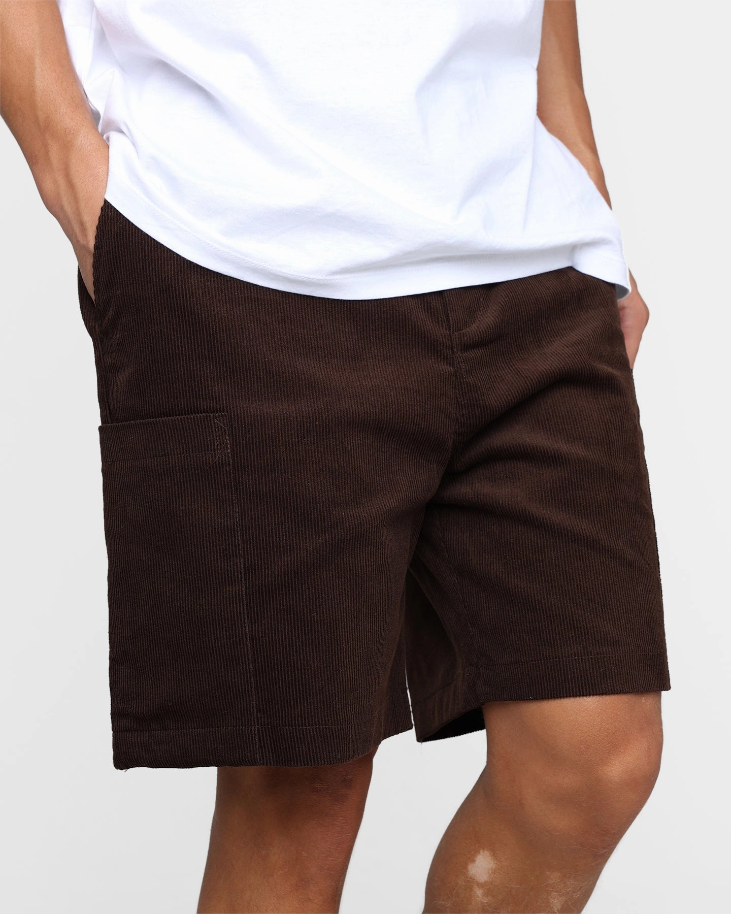 XXIII Jason Corduroy Shorts Brown skiing gear