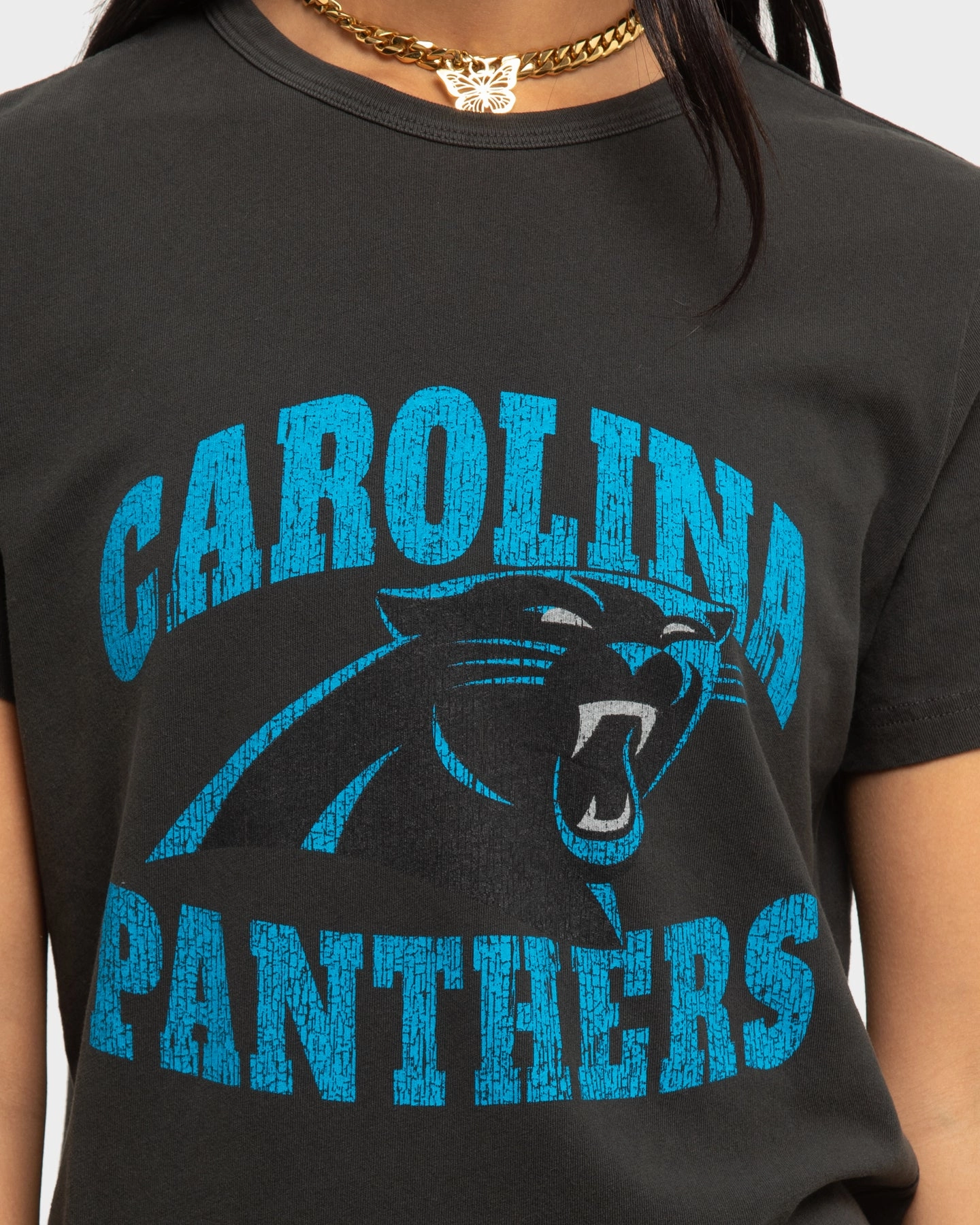 FadeResistant Comfy Layer Wear Majestic Athletic Women's Carolina Panthers Vintage NFL Team T-Shirt Black