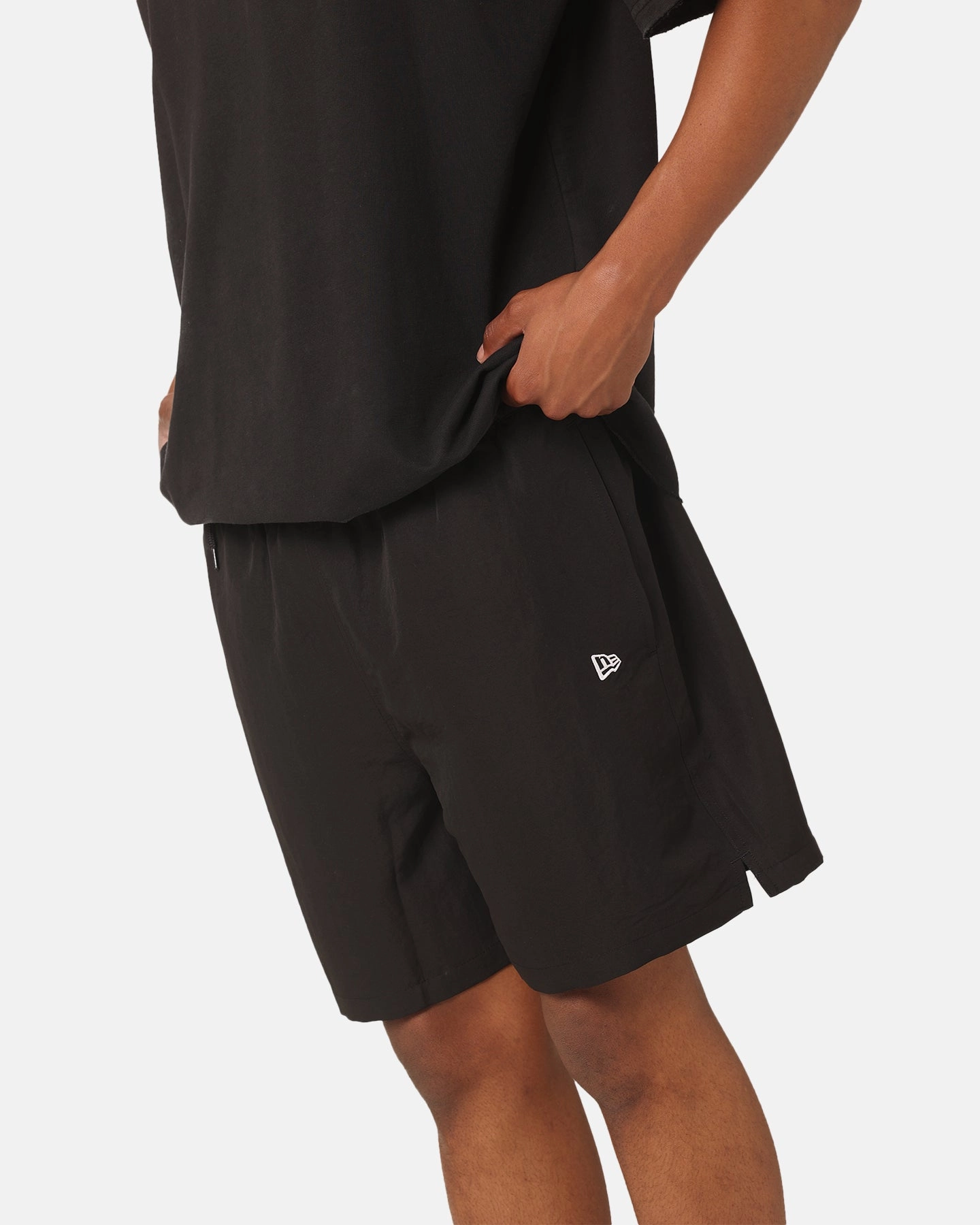 New Era Los Angeles Dodgers Woven Shorts Black Anti Pilling Fabric