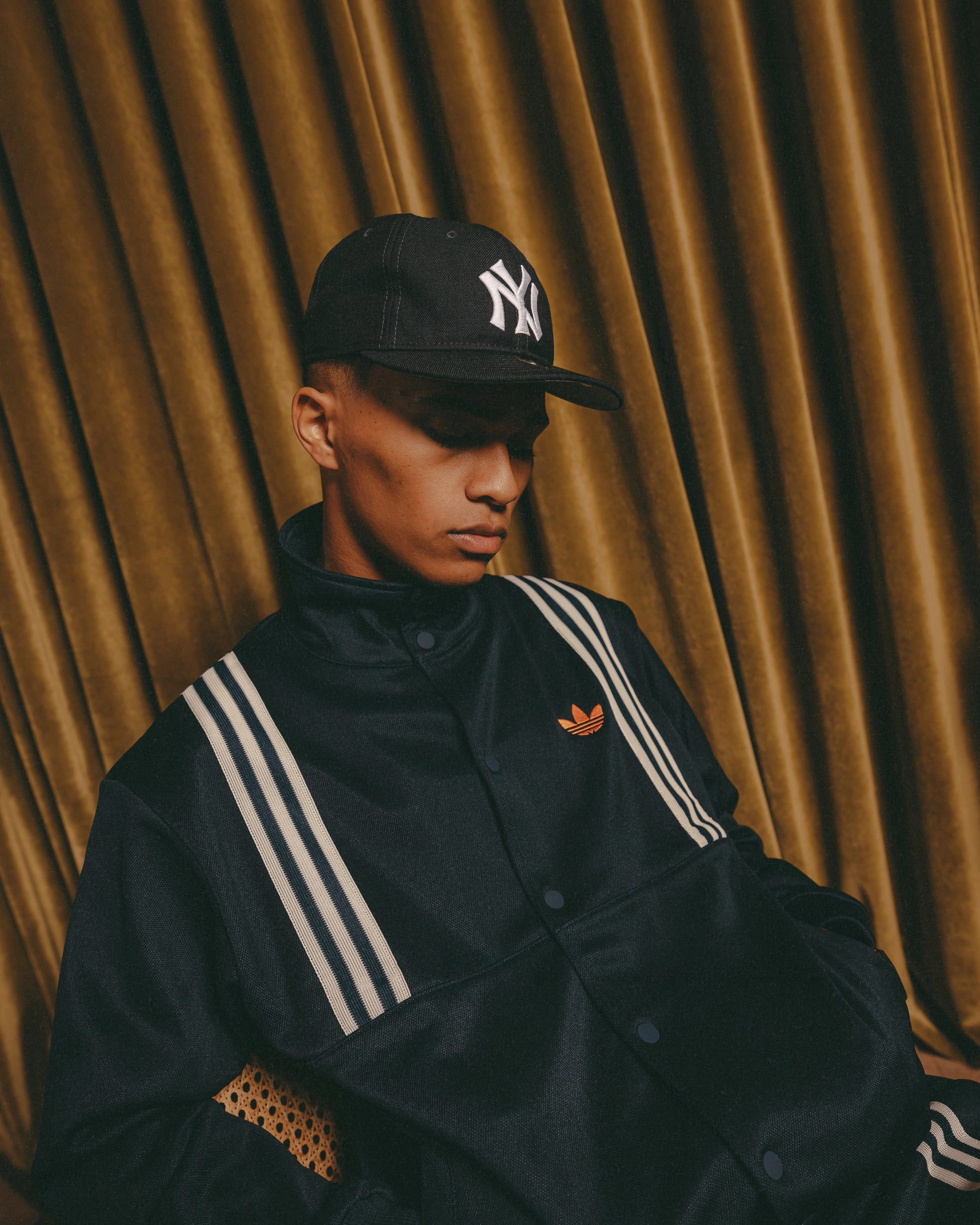 snap closure Adidas Adicolour King Top Jacket Night Indigo