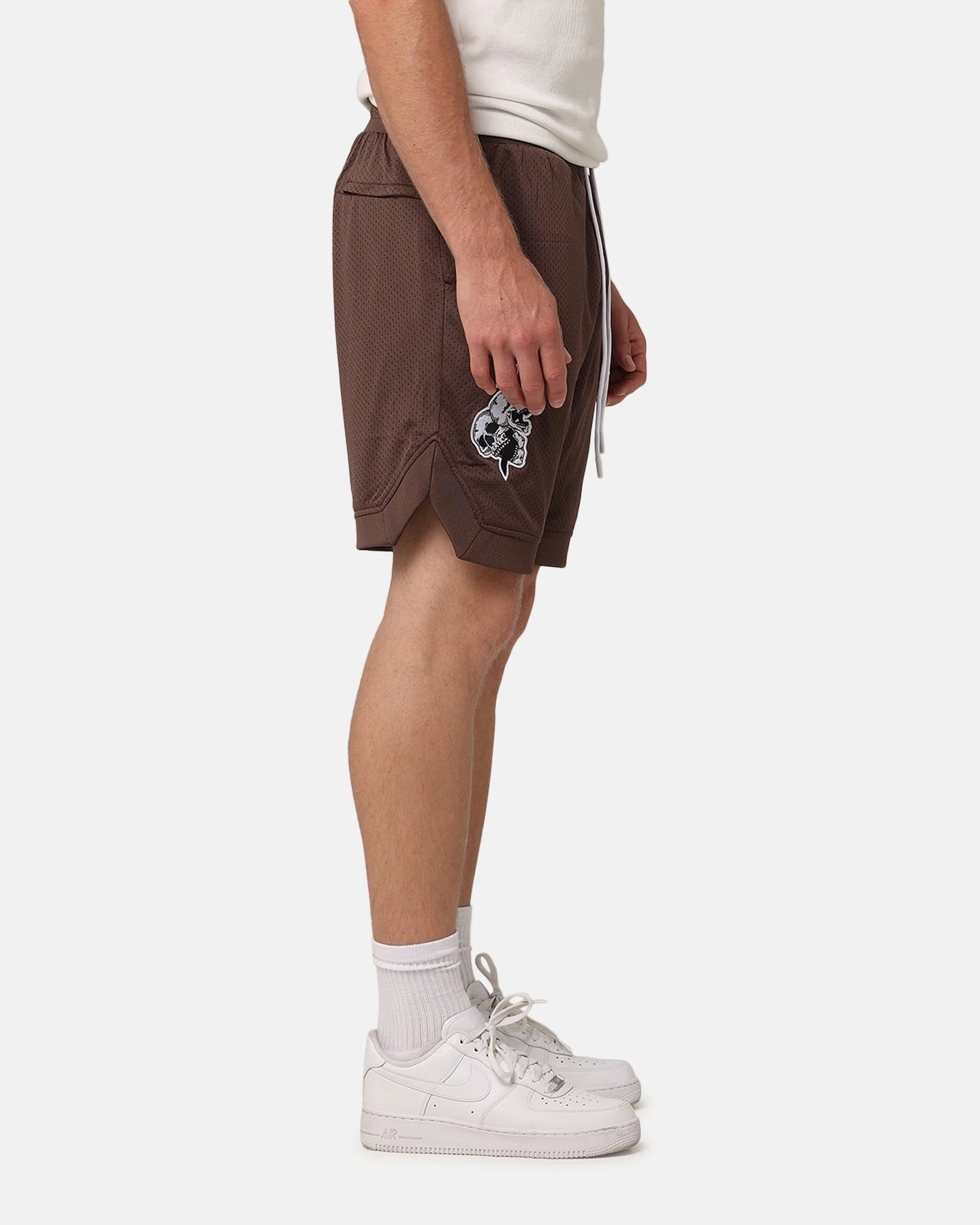 Saint Morta La Rambla Basketball Shorts Dark Brown striped shorts