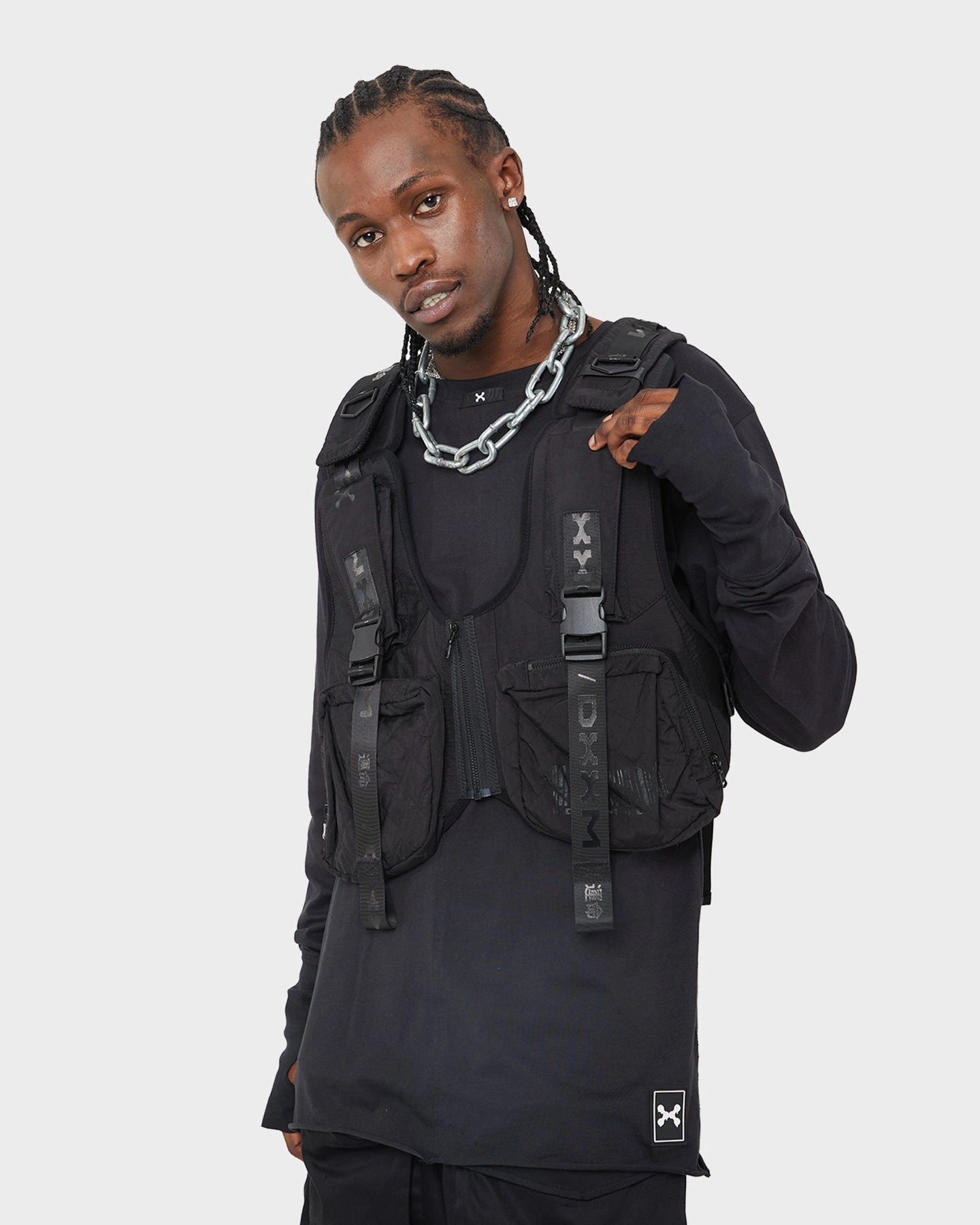 Neutral Style Beauty DXXMLIFE L-3 A Chain$aw Utility Vest Black