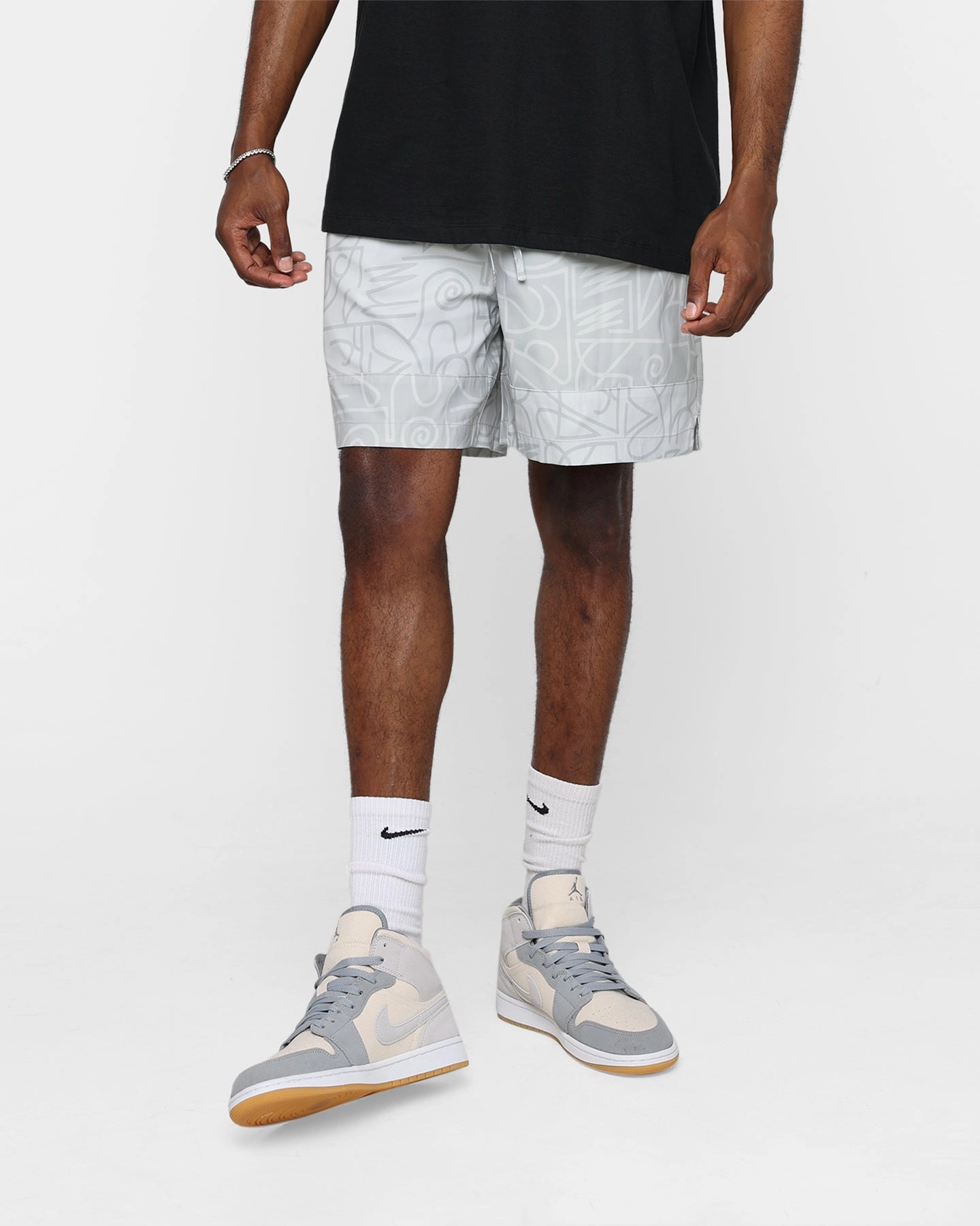 anti static coating teen clothing XXIII Blake Shorts Off White