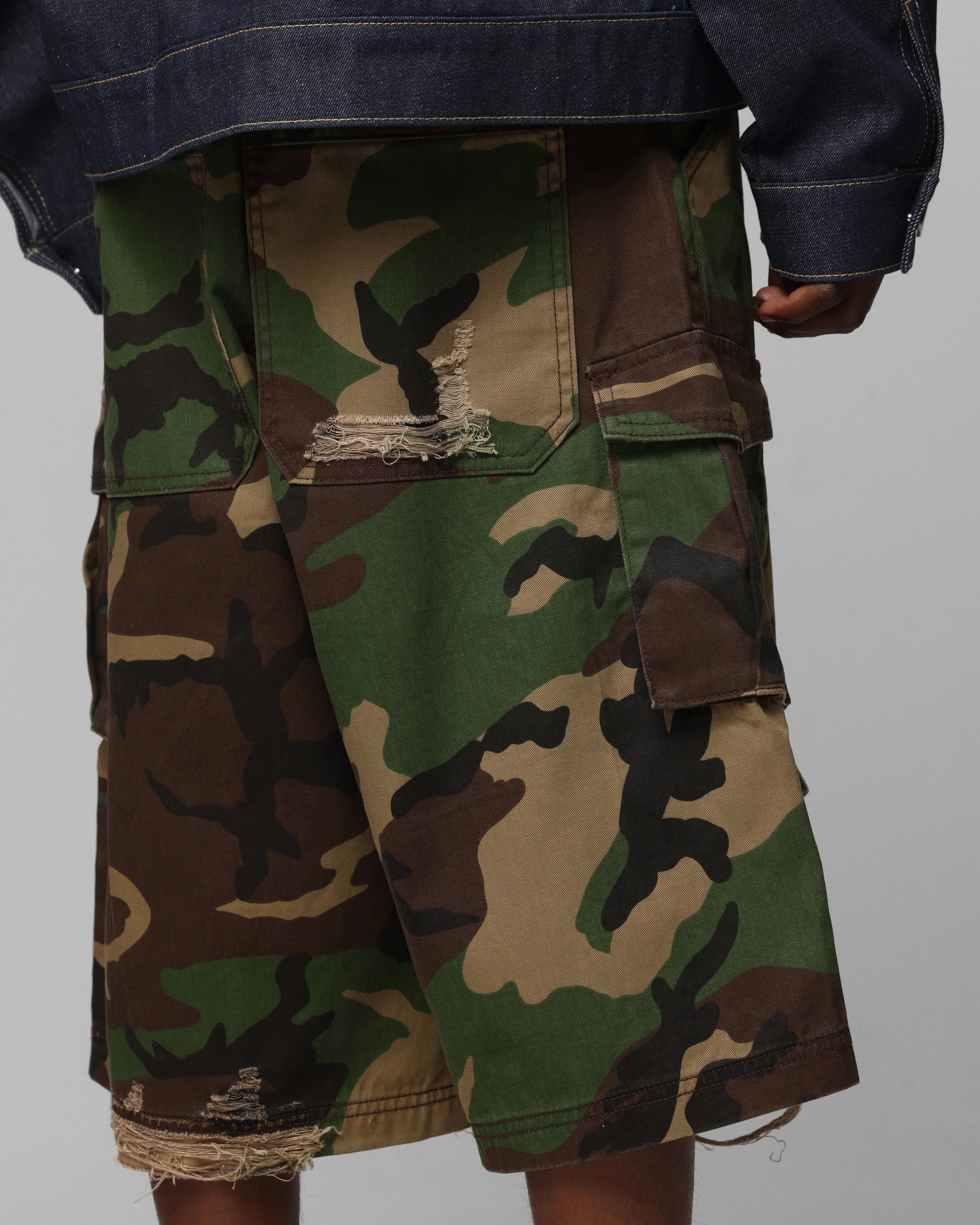 Loiter Collateral Cargo Shorts Camo SecureClosureSystem