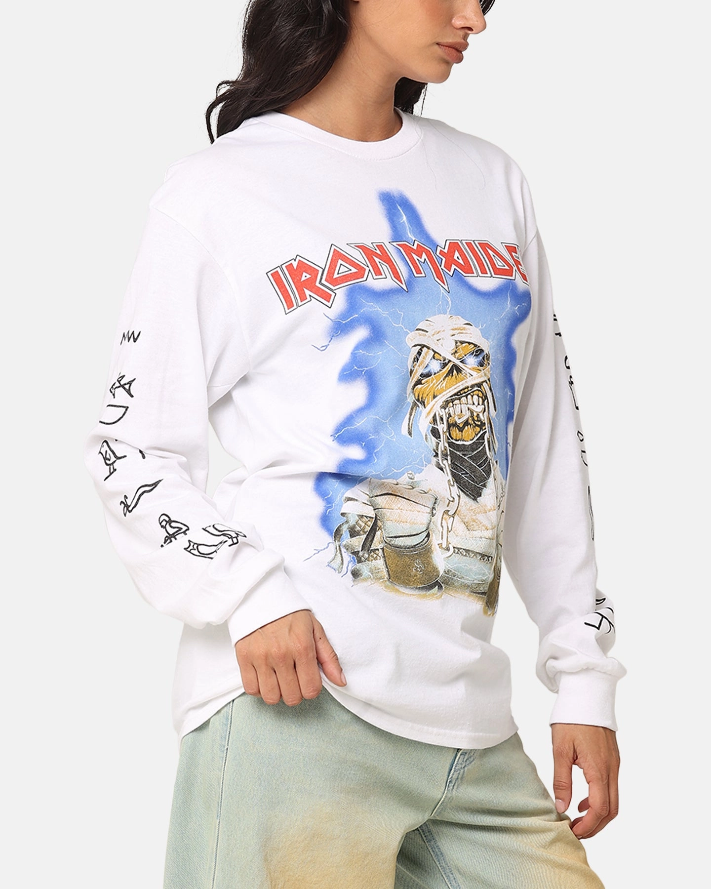 Flattering Shape Iron Maiden World Slavery Tour Long Sleeve T-Shirt White