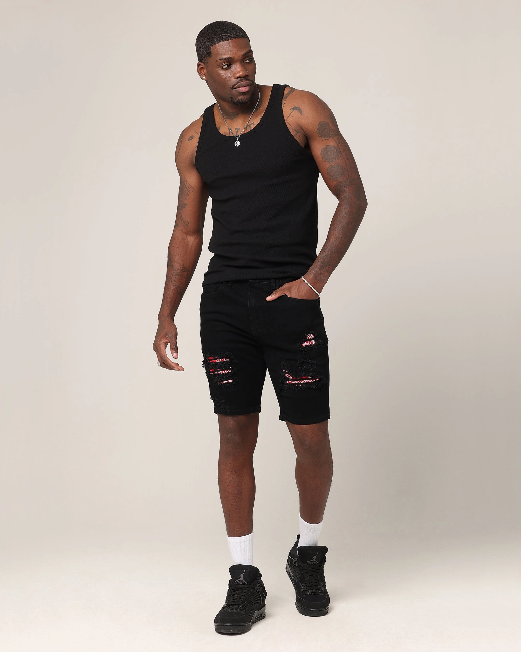 Saint Morta Paisley Summum Shorts Black/Red beach shorts