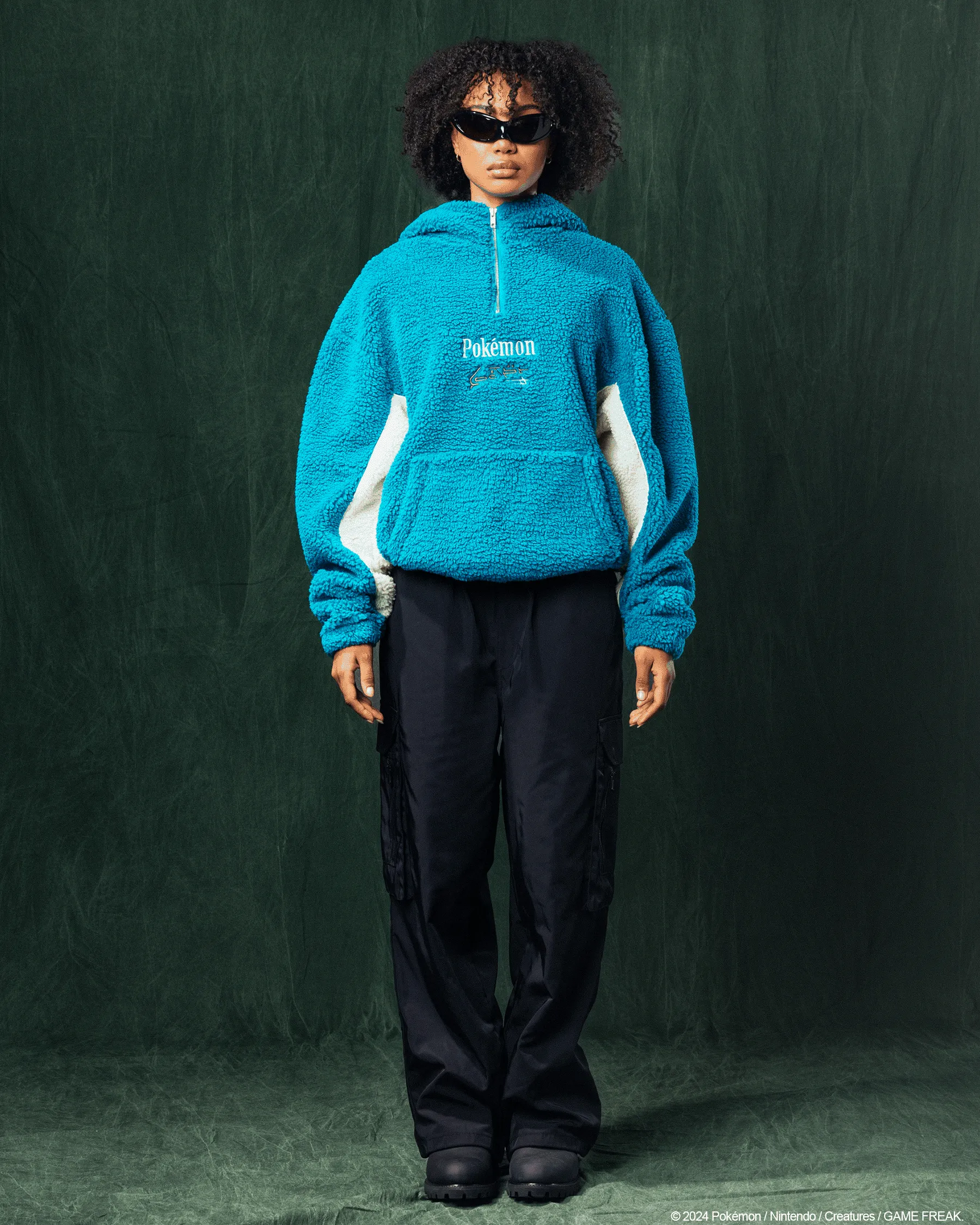 NonRestrictive Armholes Layer Option Pok??mon By Loiter Snorlax Sherpa Hoodie Green/Off White