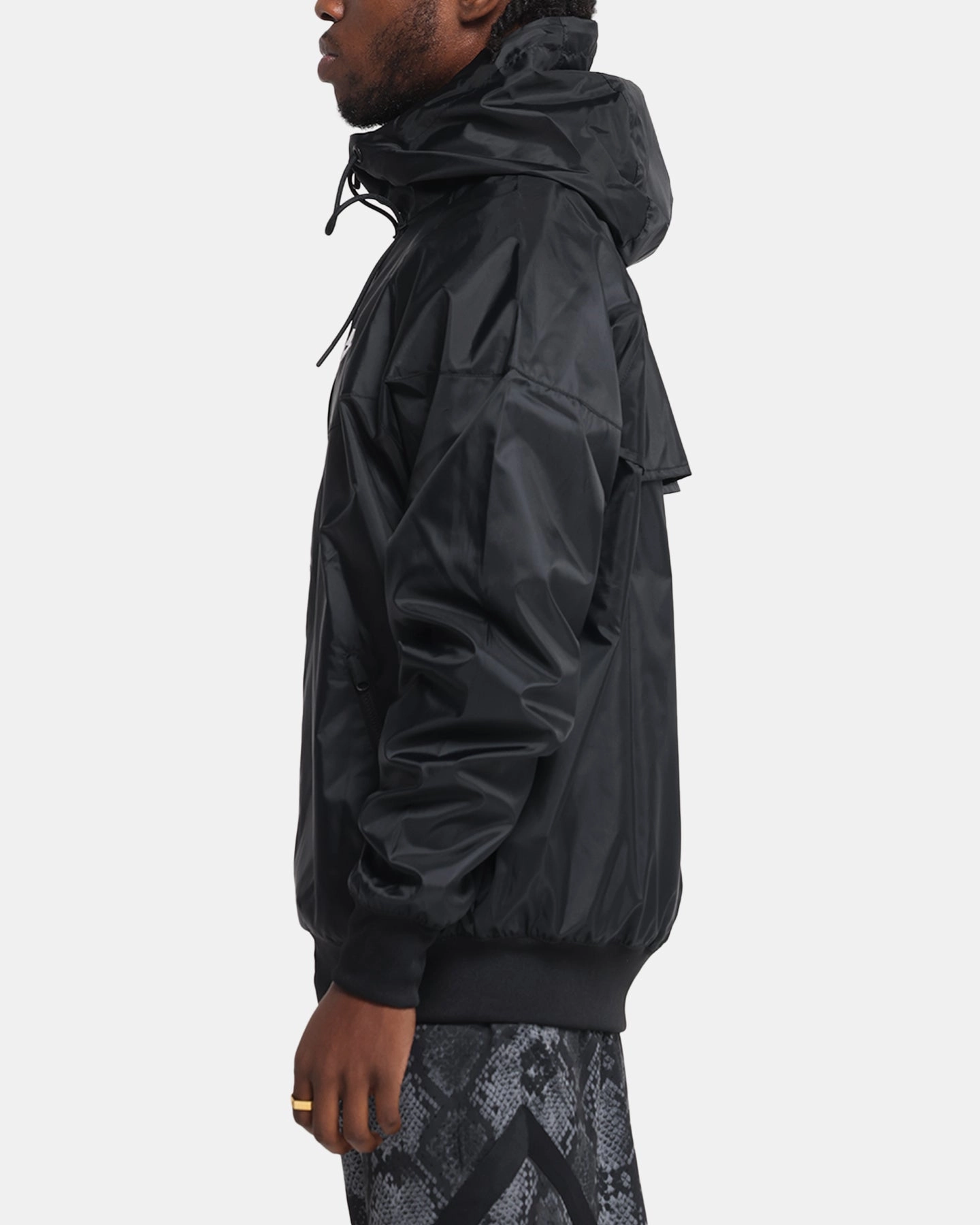 Nike Sportswear Windrunner Woven Hooded Jacket Black/White Double Layer Design
