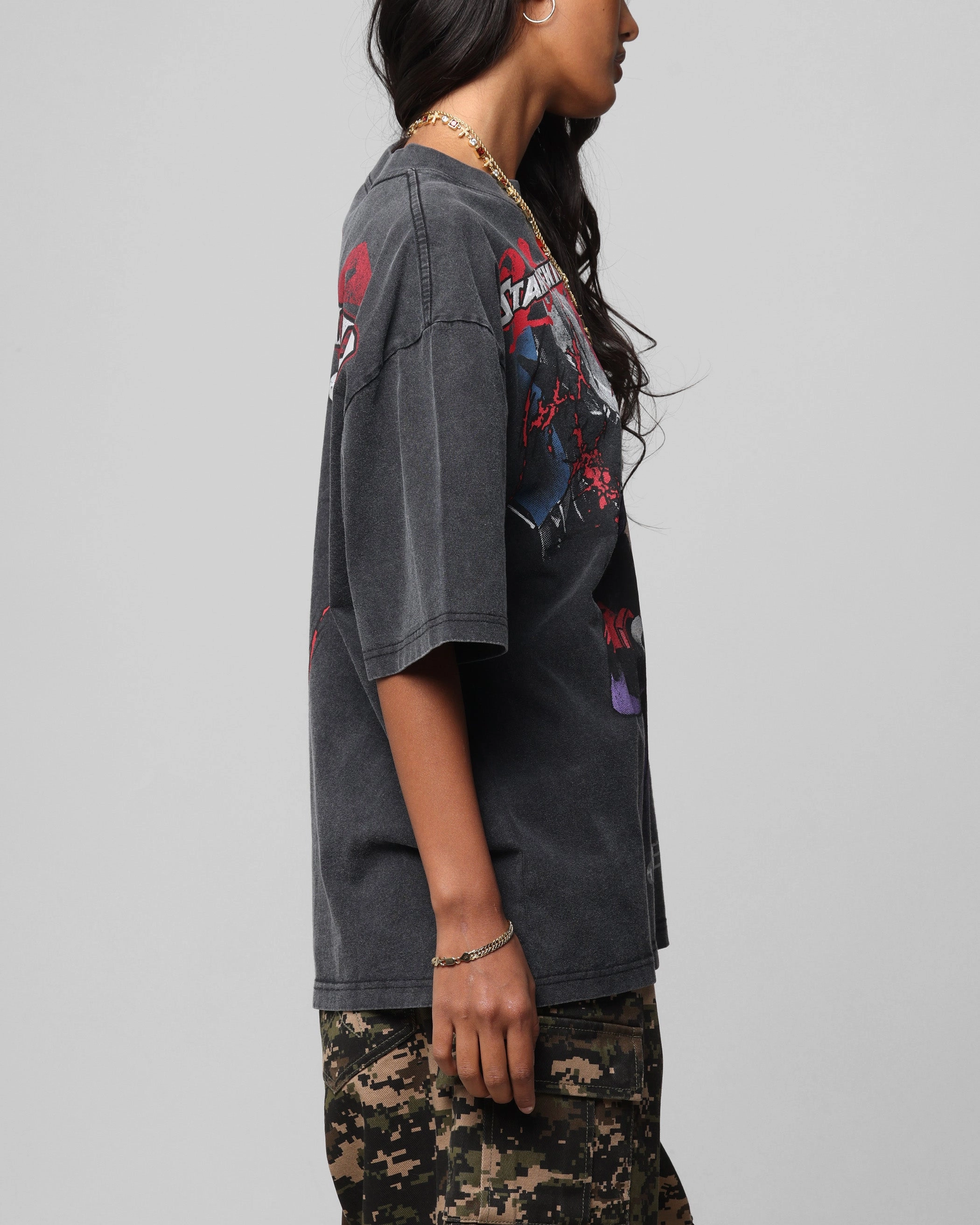 Essential Piece Loiter Valkyrie Vintage T-Shirt Black Wash