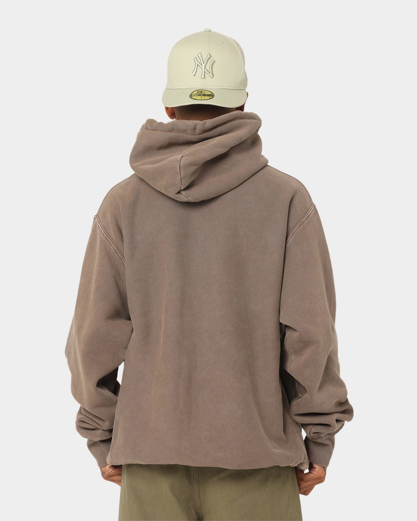 Champion Reverse Weave Garm Dye Hoodie Latte Brown suitable for sports competitions